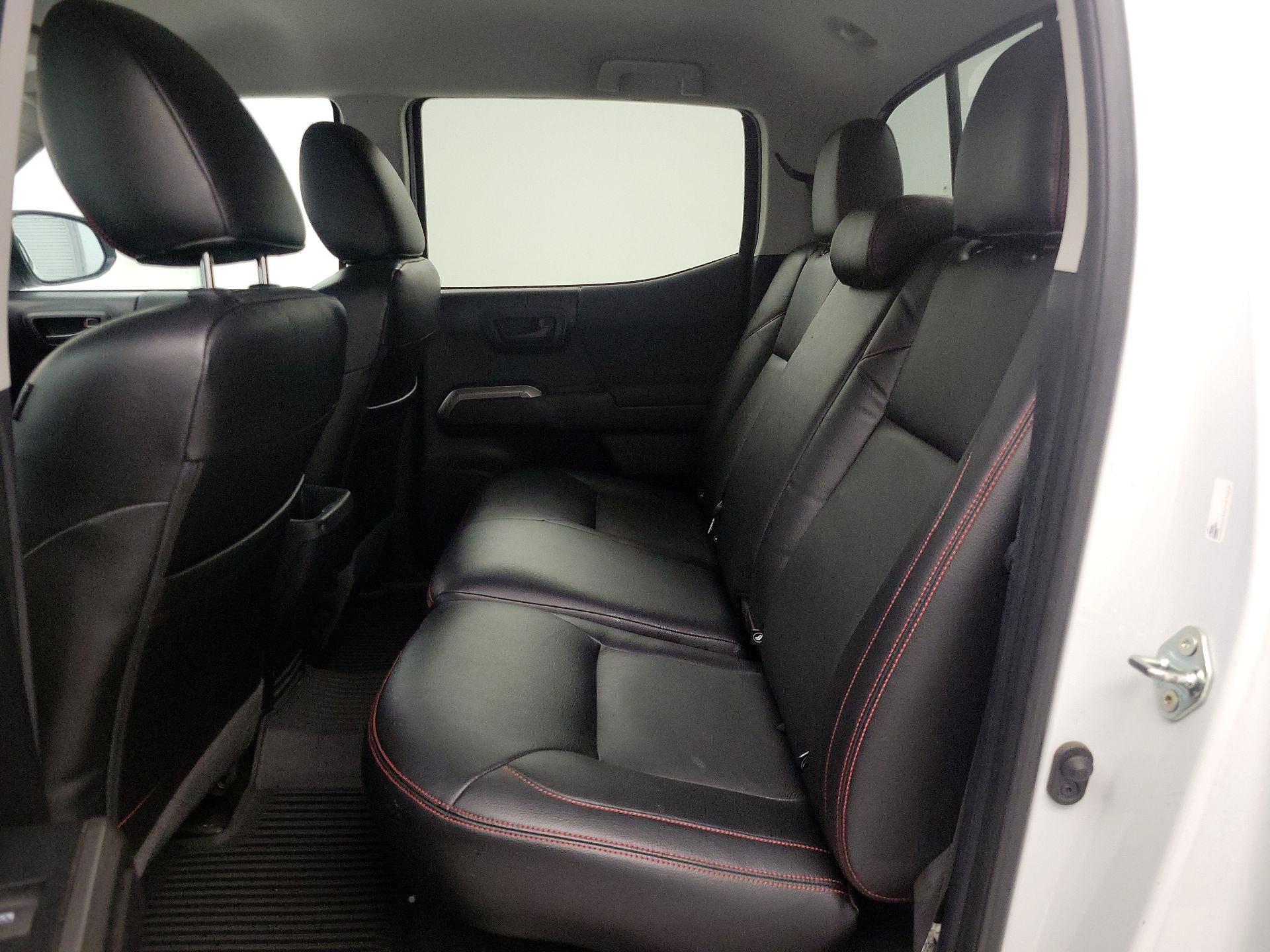 Thumbnail: 2021 Toyota Tacoma - 19