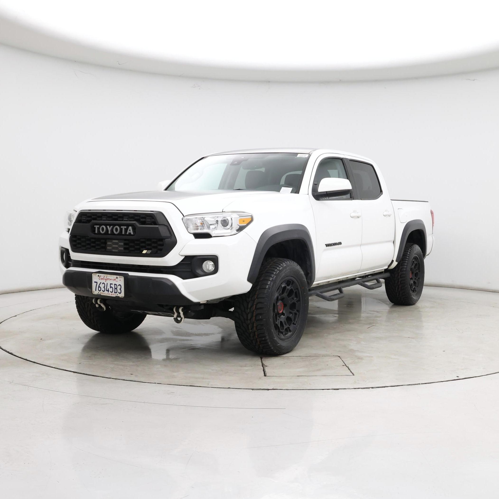 Thumbnail: 2021 Toyota Tacoma - 4