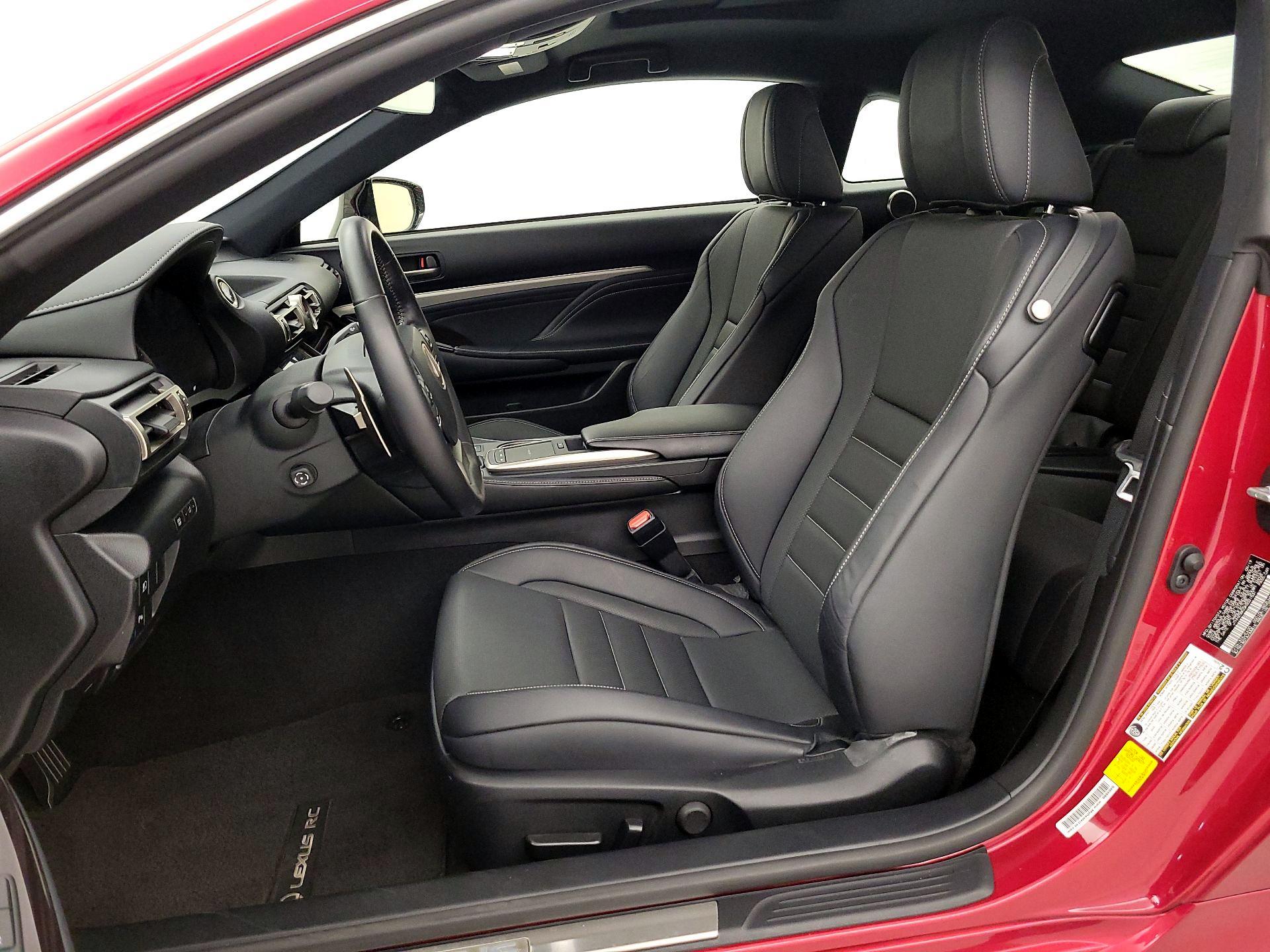 Thumbnail: 2019 Lexus RC - 11