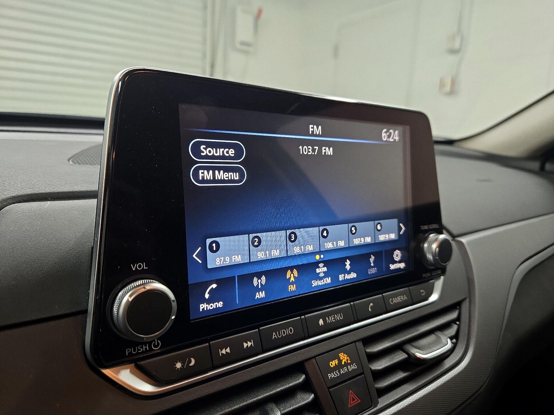 Thumbnail: 2025 Nissan Altima - 15