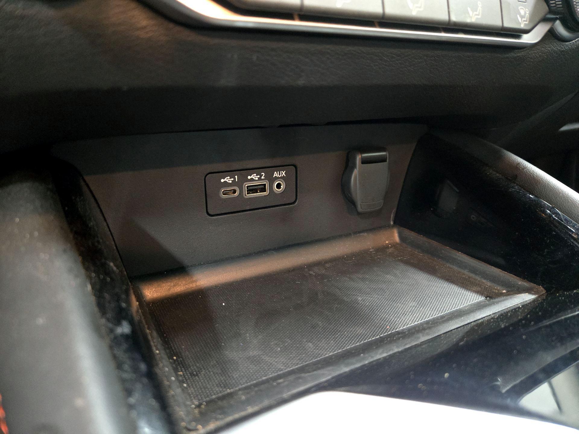 Thumbnail: 2025 Nissan Altima - 18