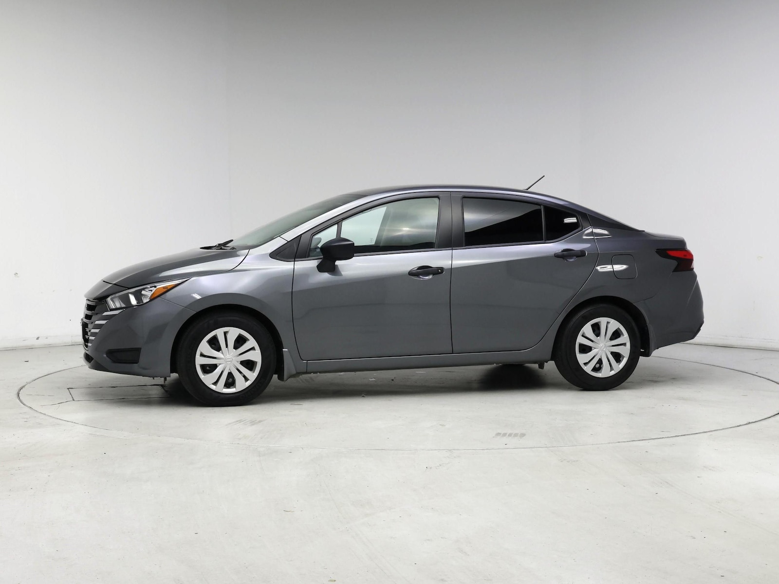 2024 Nissan Versa Sedan S - Photo 4