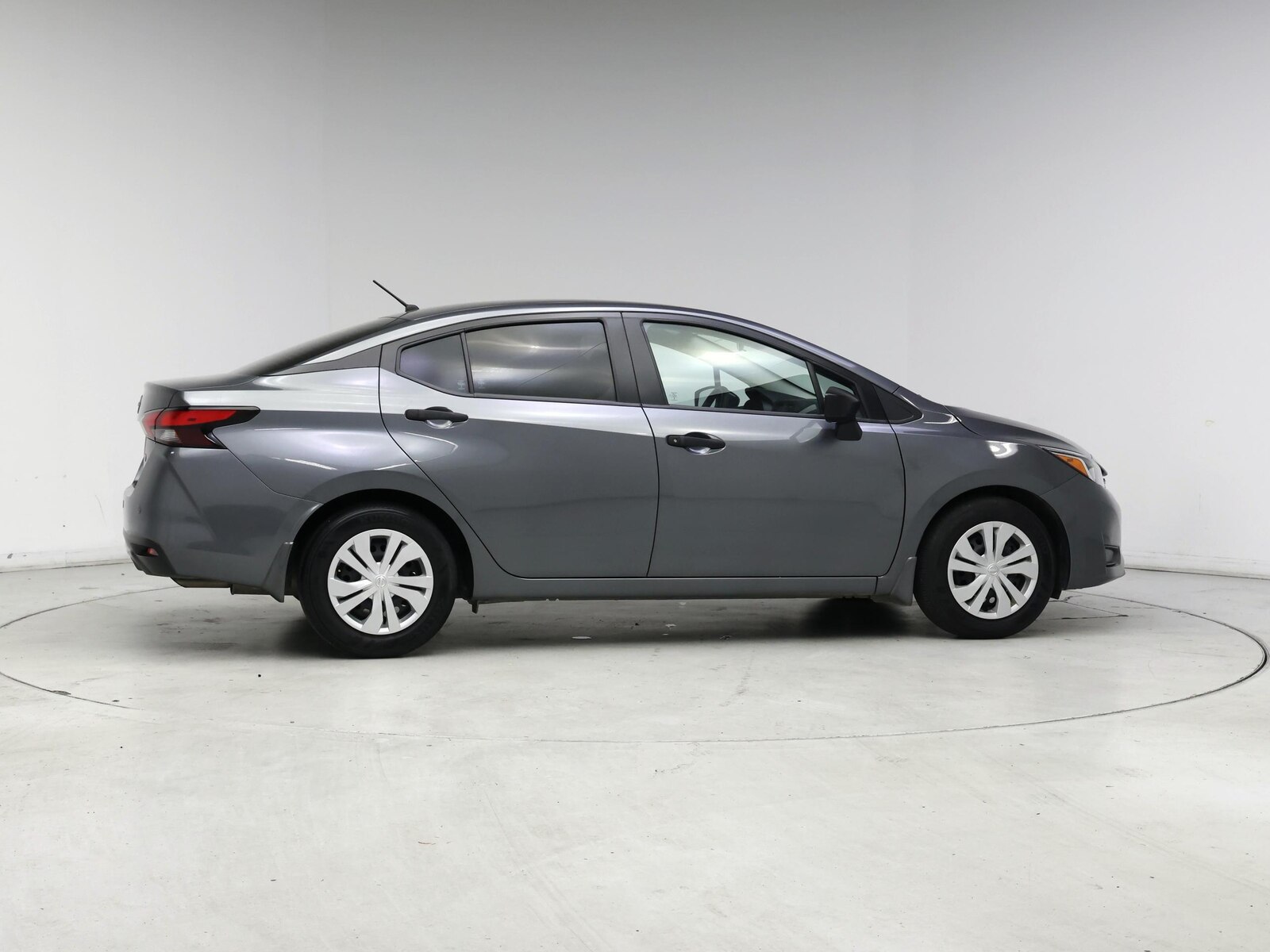 2024 Nissan Versa Sedan S - Photo 8