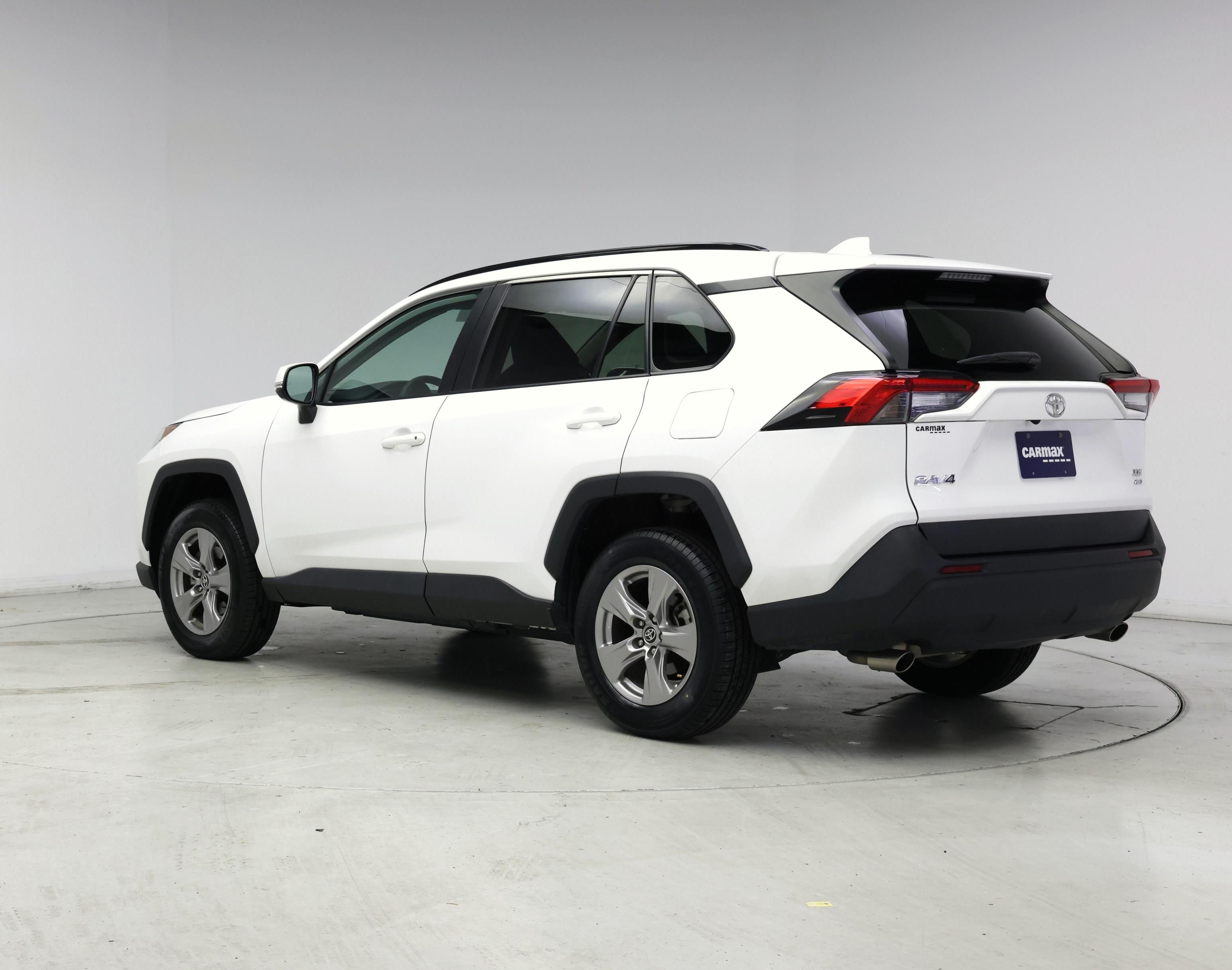 Thumbnail: 2022 Toyota RAV4 - 2