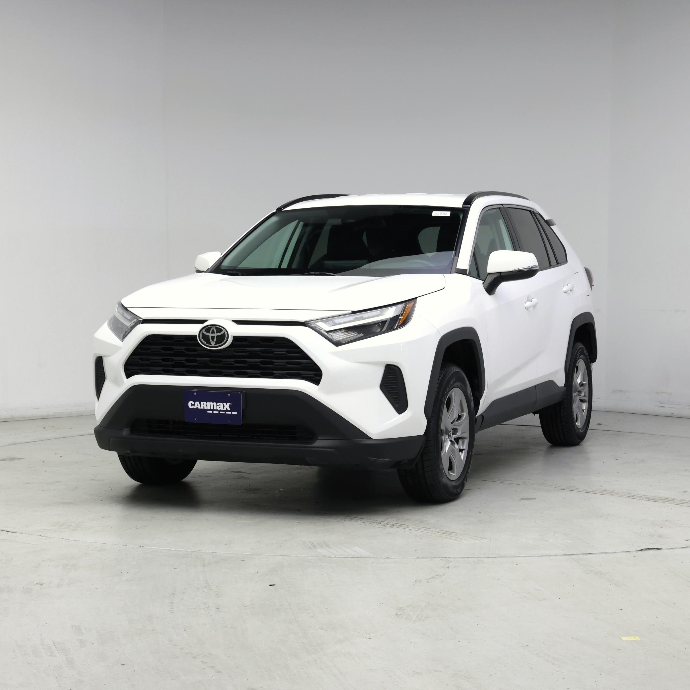 Thumbnail: 2022 Toyota RAV4 - 4