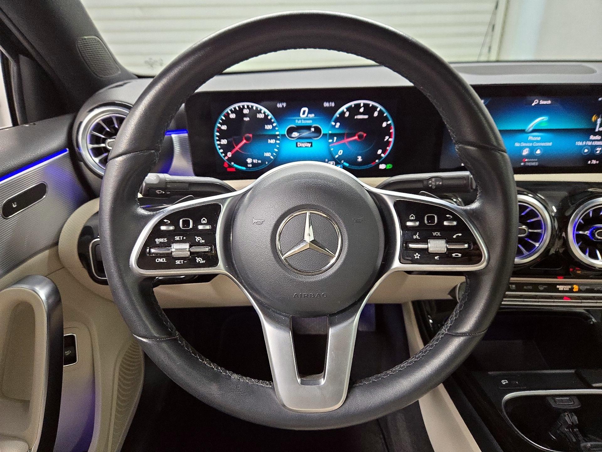 Thumbnail: 2022 Mercedes-Benz A-Class - 10