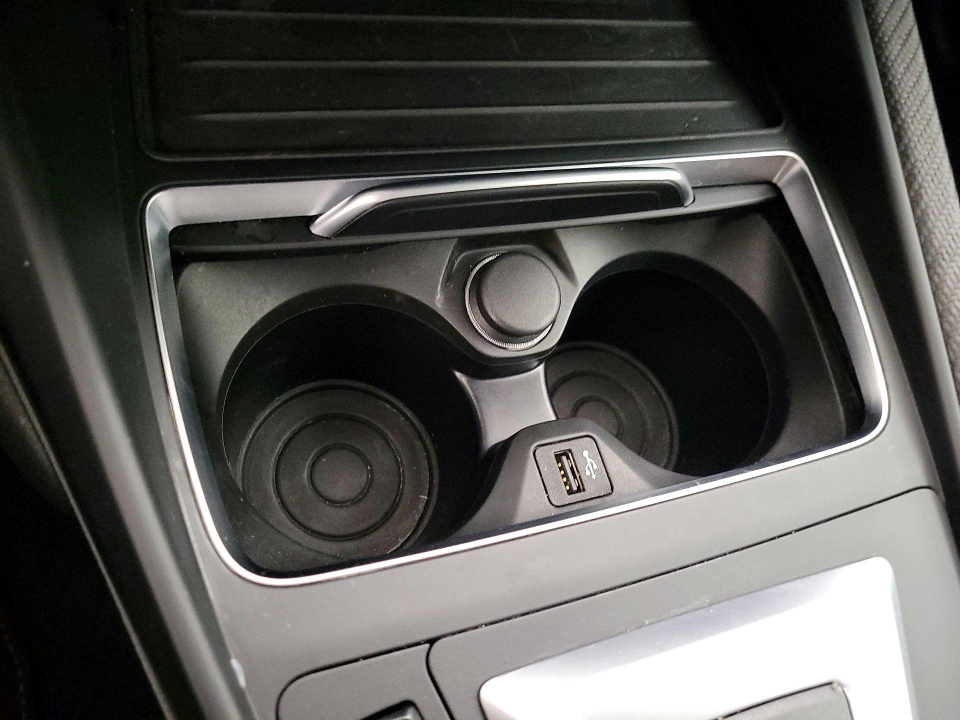 Thumbnail: 2019 BMW M2 - 18