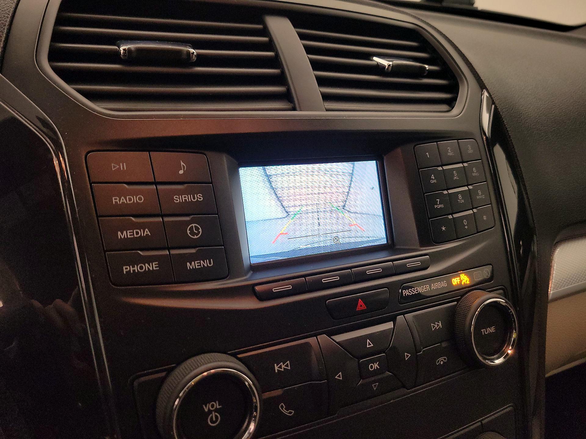 Thumbnail: 2018 Ford Explorer - 14