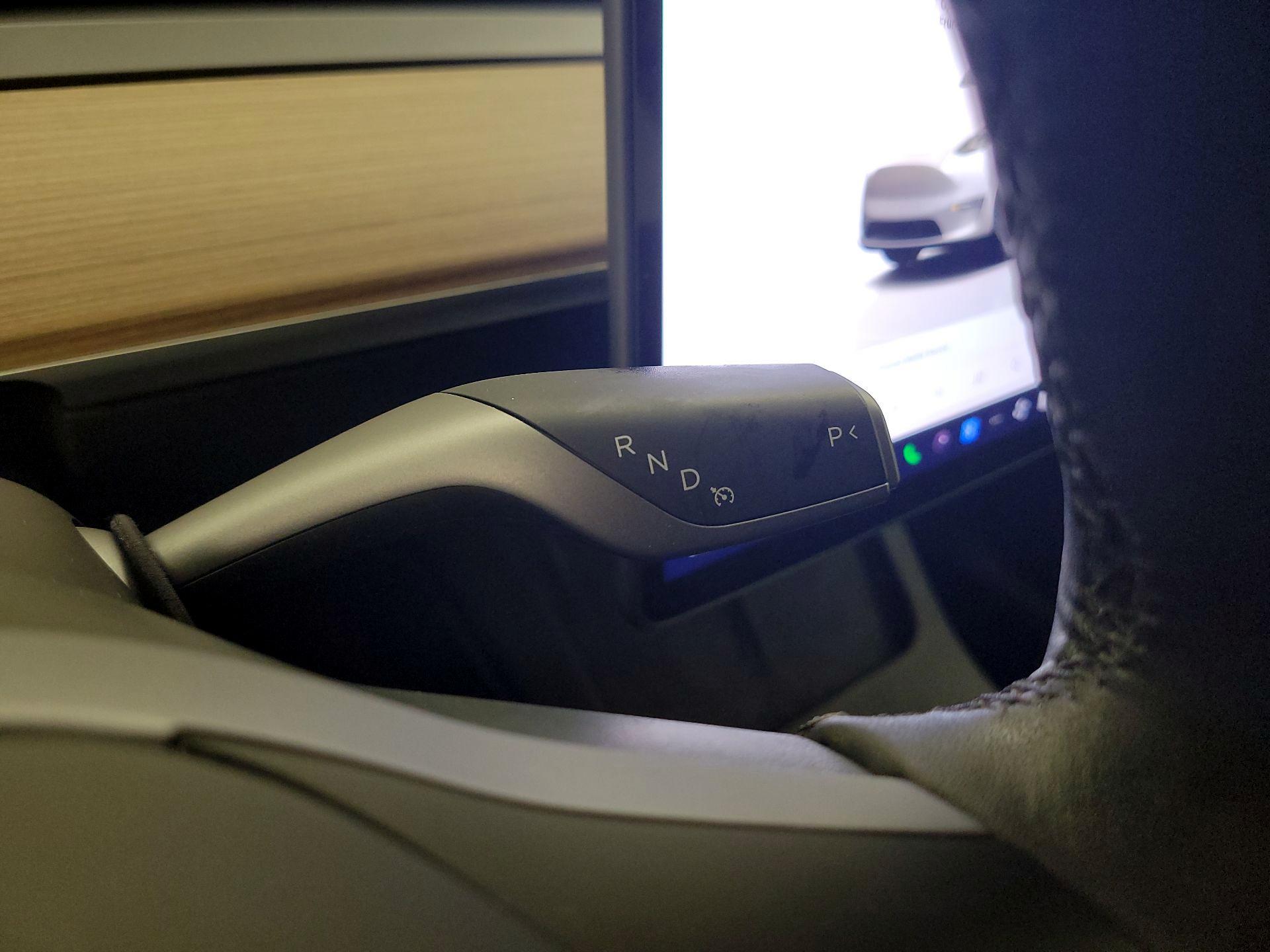 Thumbnail: 2025 Tesla Model Y - 17