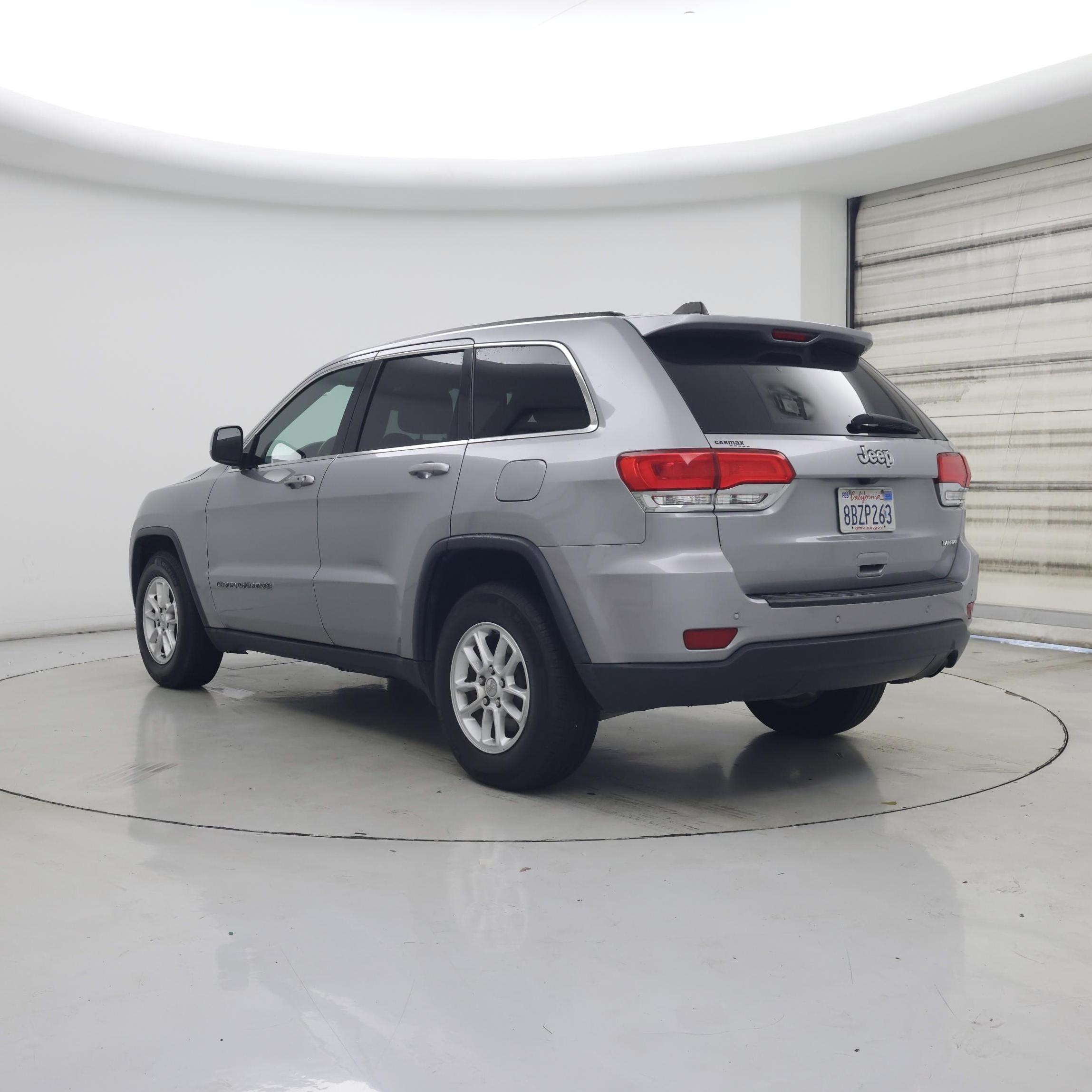 Thumbnail: 2018 Jeep Grand Cherokee - 2