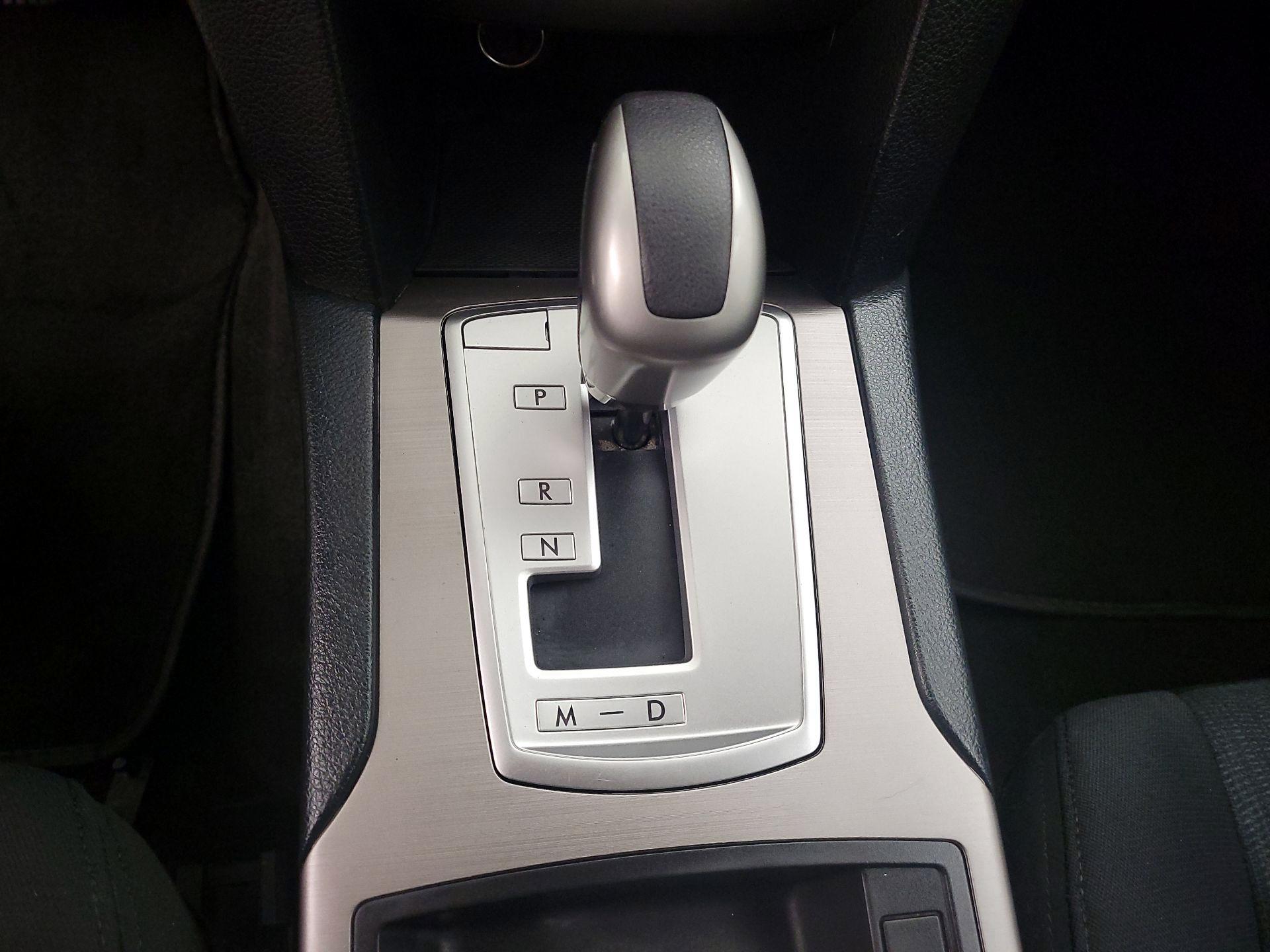 Thumbnail: 2014 Subaru Outback - 16