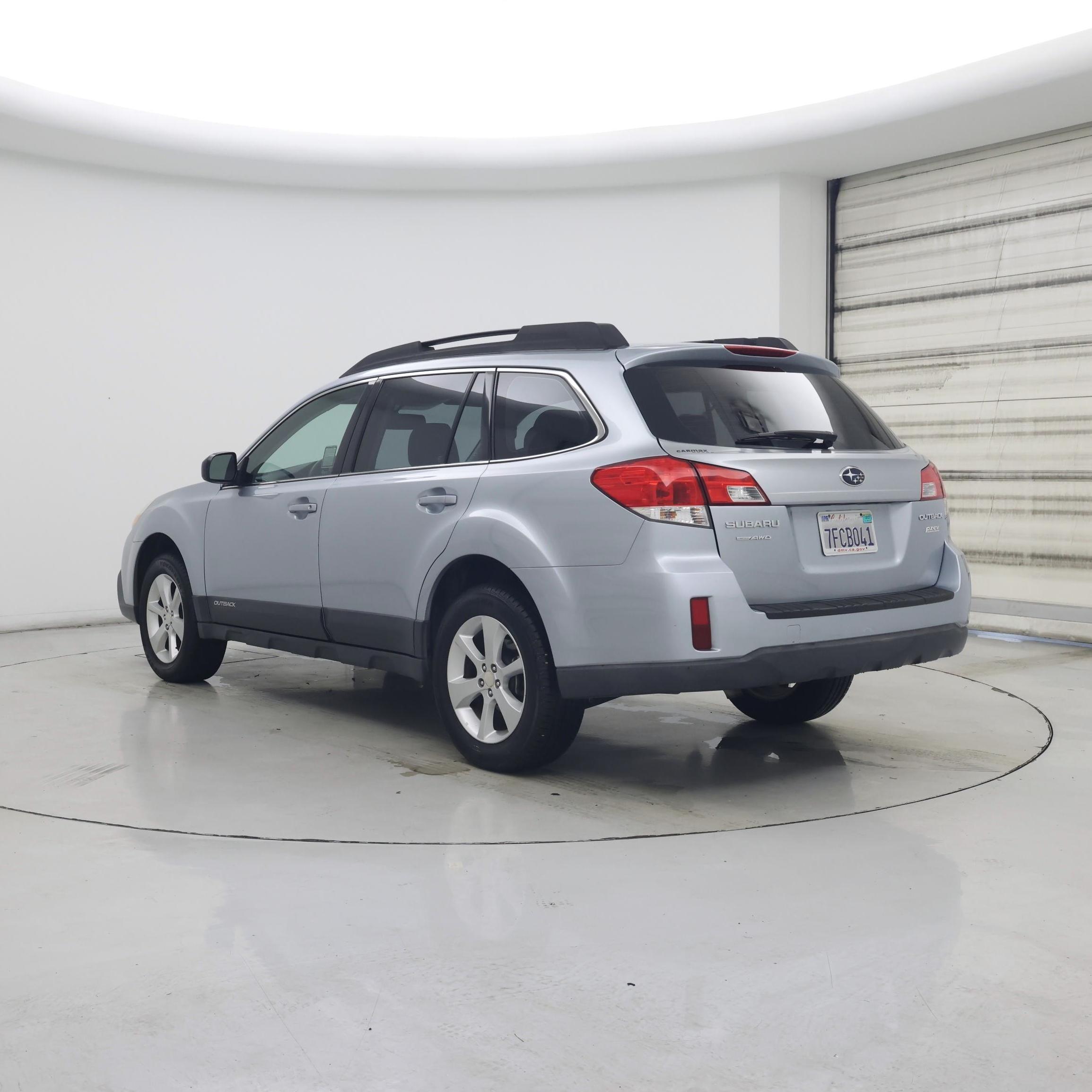 Thumbnail: 2014 Subaru Outback - 2