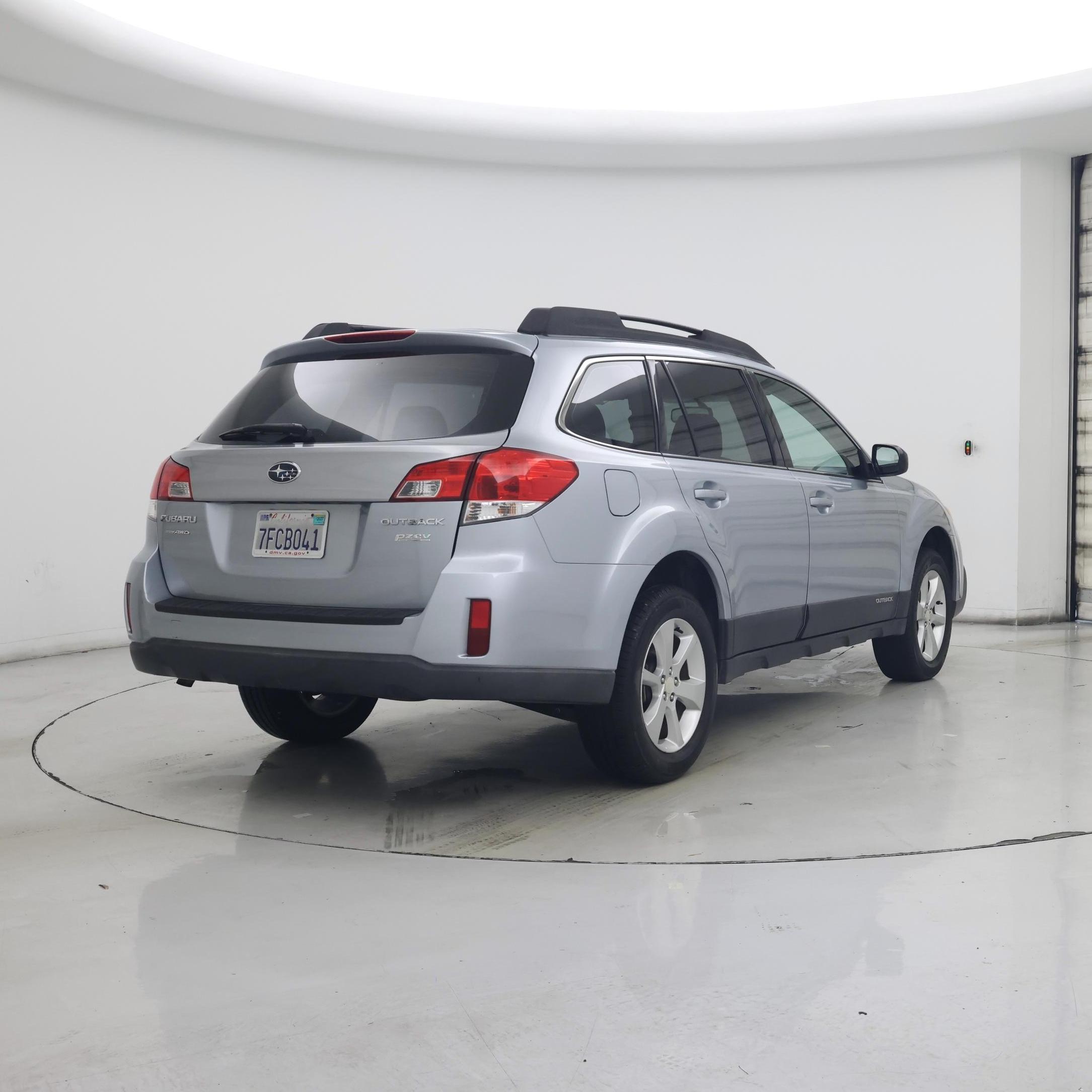Thumbnail: 2014 Subaru Outback - 8