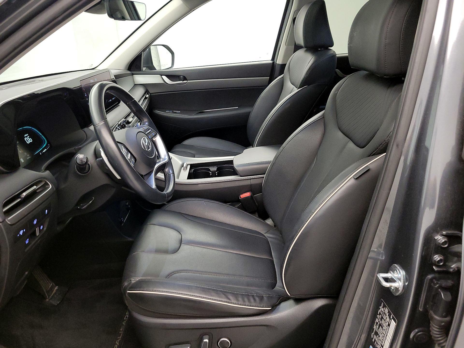 Thumbnail: 2023 Hyundai Palisade - 11