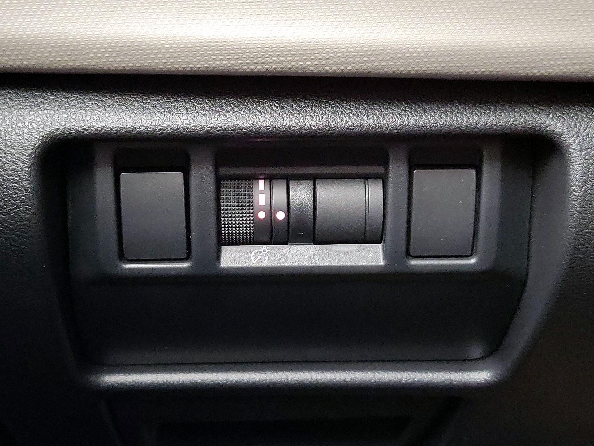 Thumbnail: 2025 Subaru Forester - 13