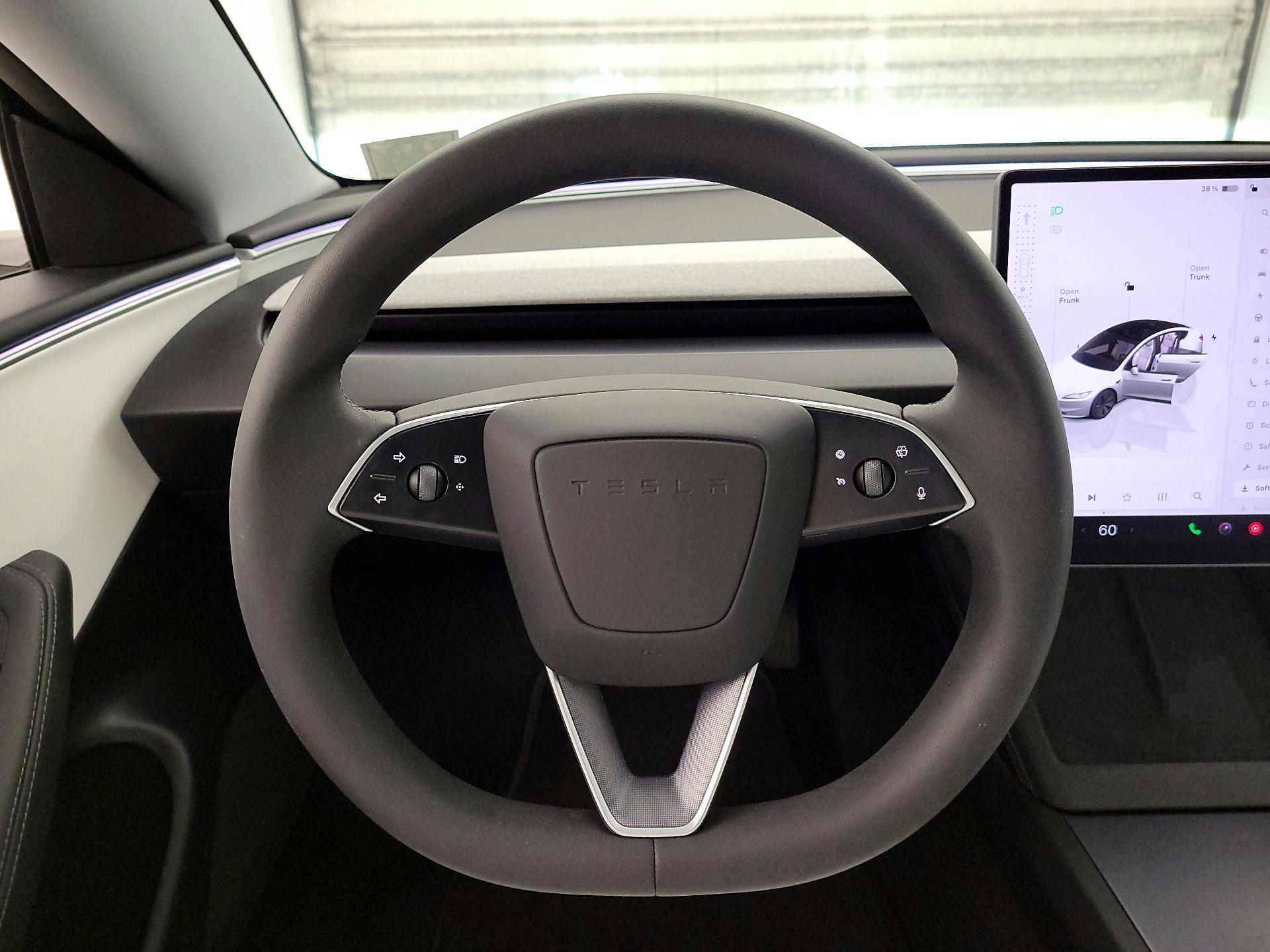 Thumbnail: 2025 Tesla Model 3 - 10