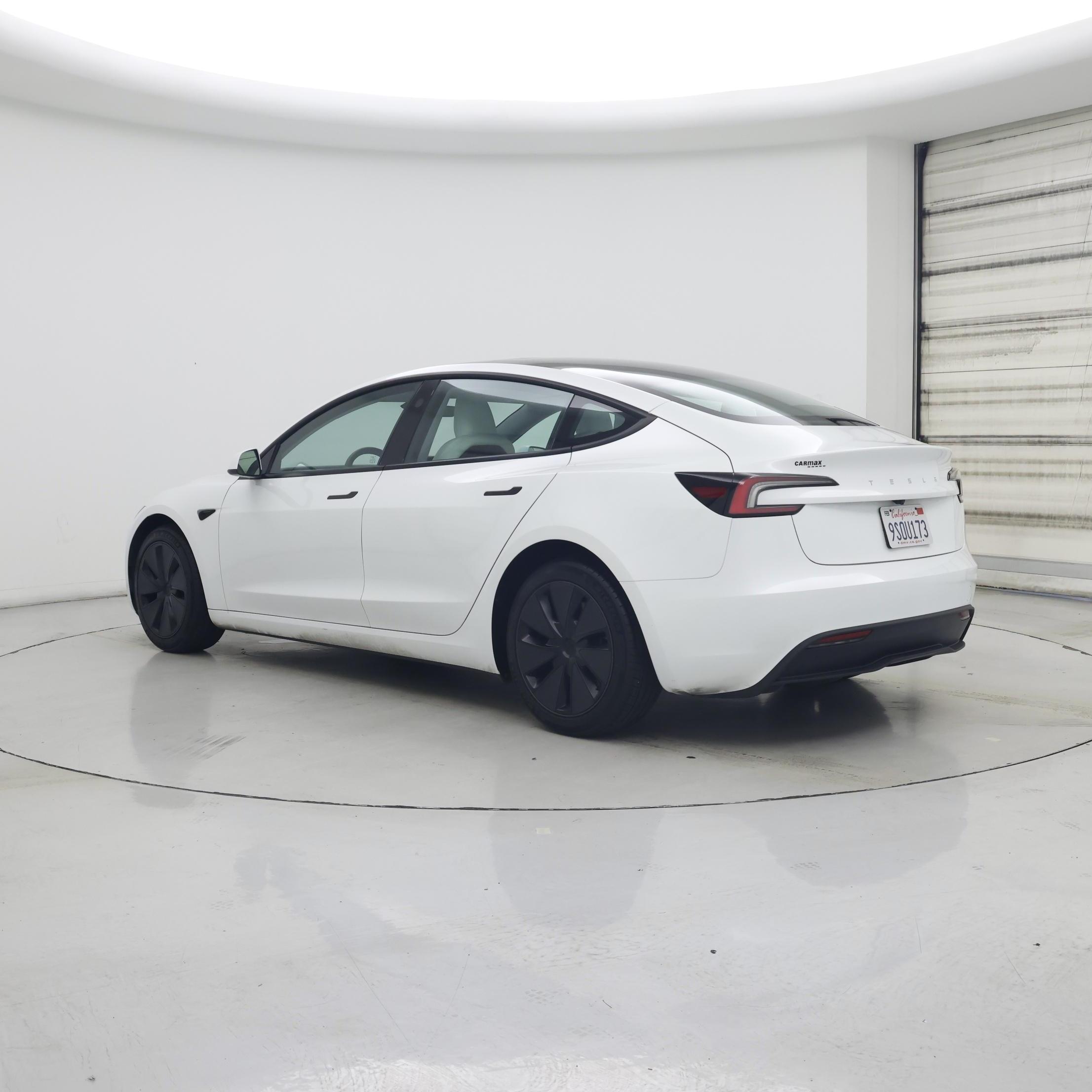 Thumbnail: 2025 Tesla Model 3 - 2