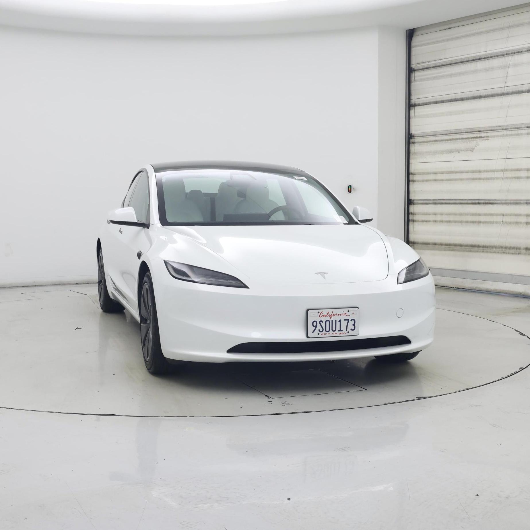 Thumbnail: 2025 Tesla Model 3 - 5