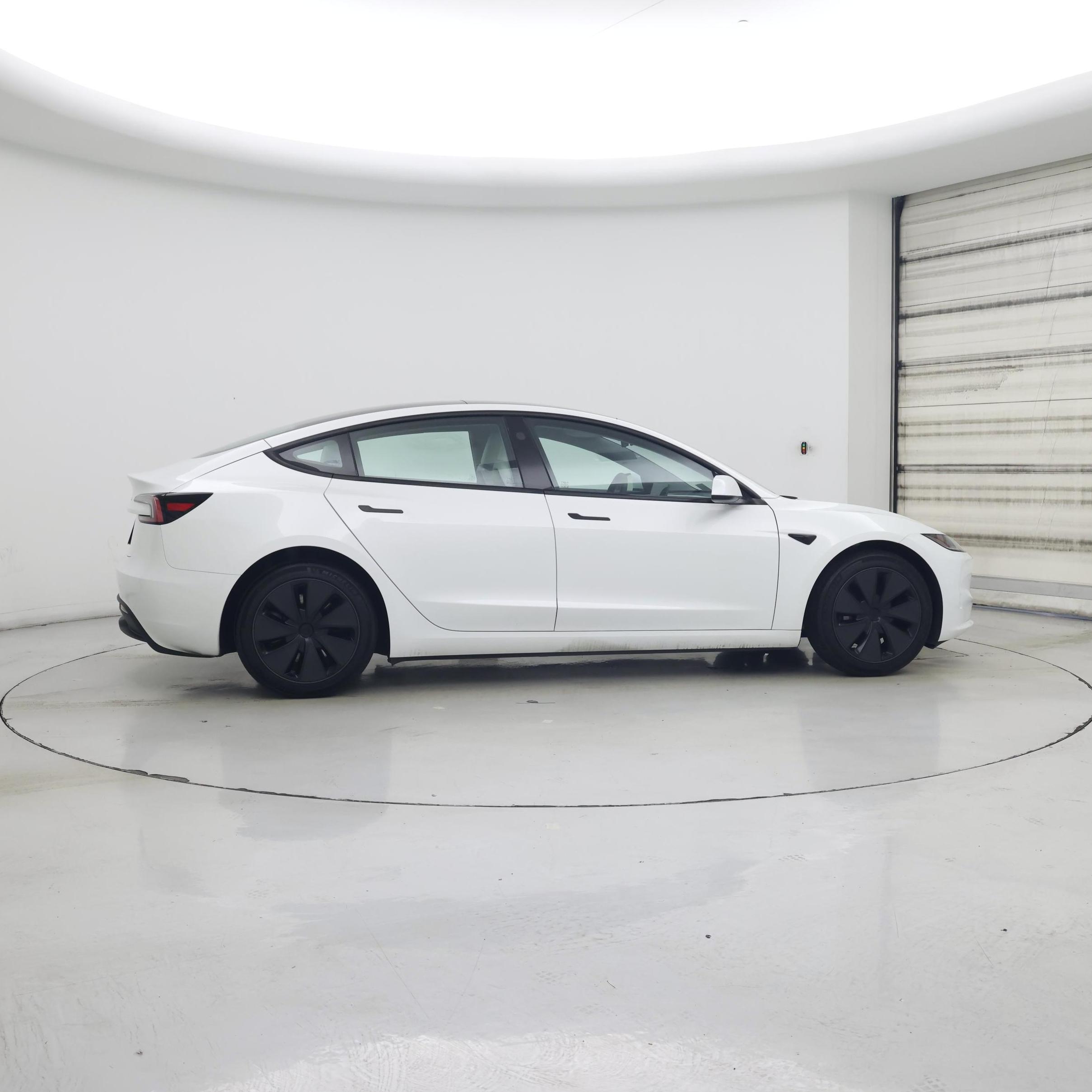 Thumbnail: 2025 Tesla Model 3 - 7