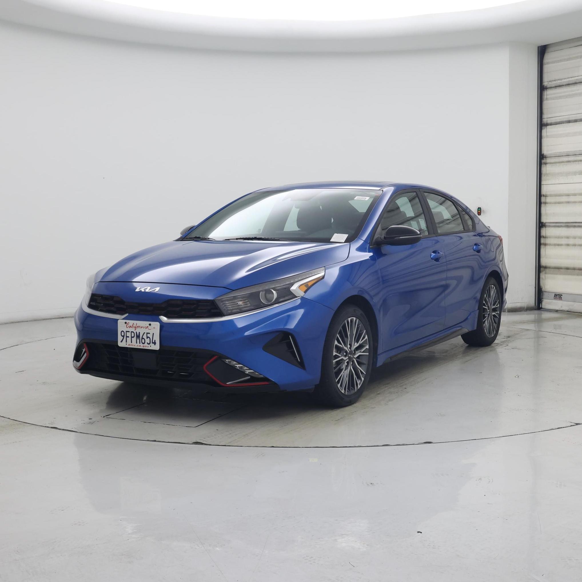 Thumbnail: 2023 Kia Forte - 4