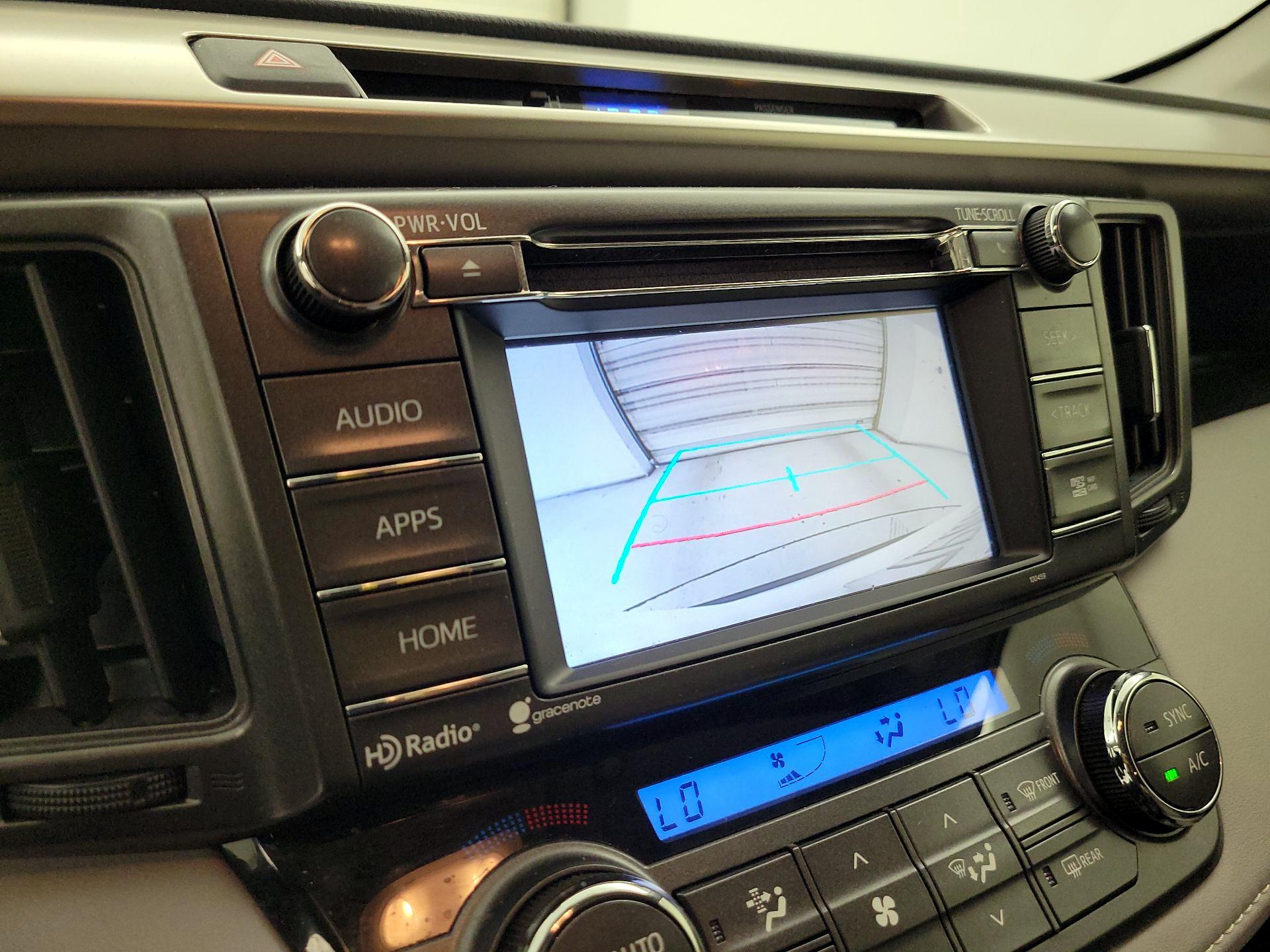 Thumbnail: 2015 Toyota RAV4 - 14