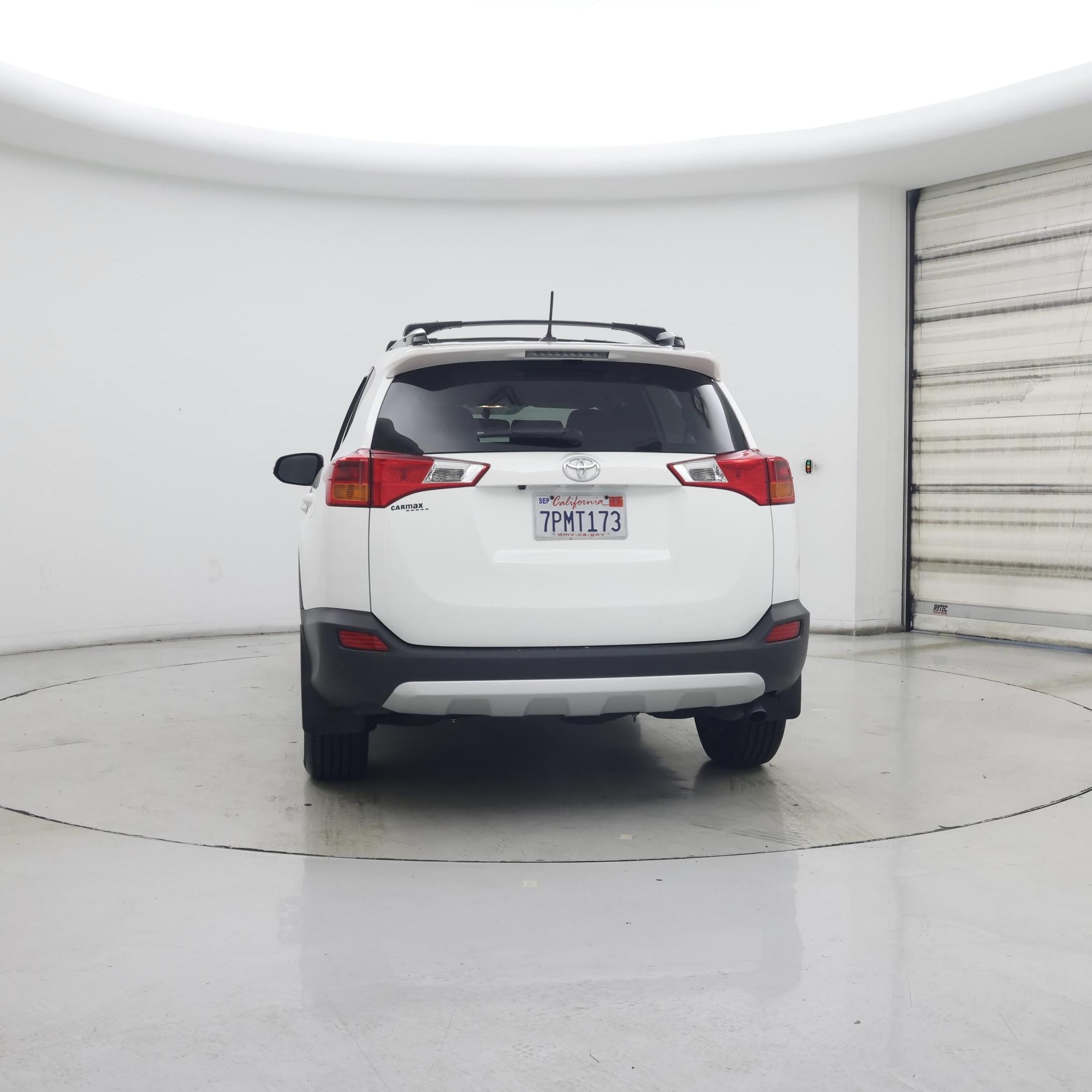 Thumbnail: 2015 Toyota RAV4 - 6