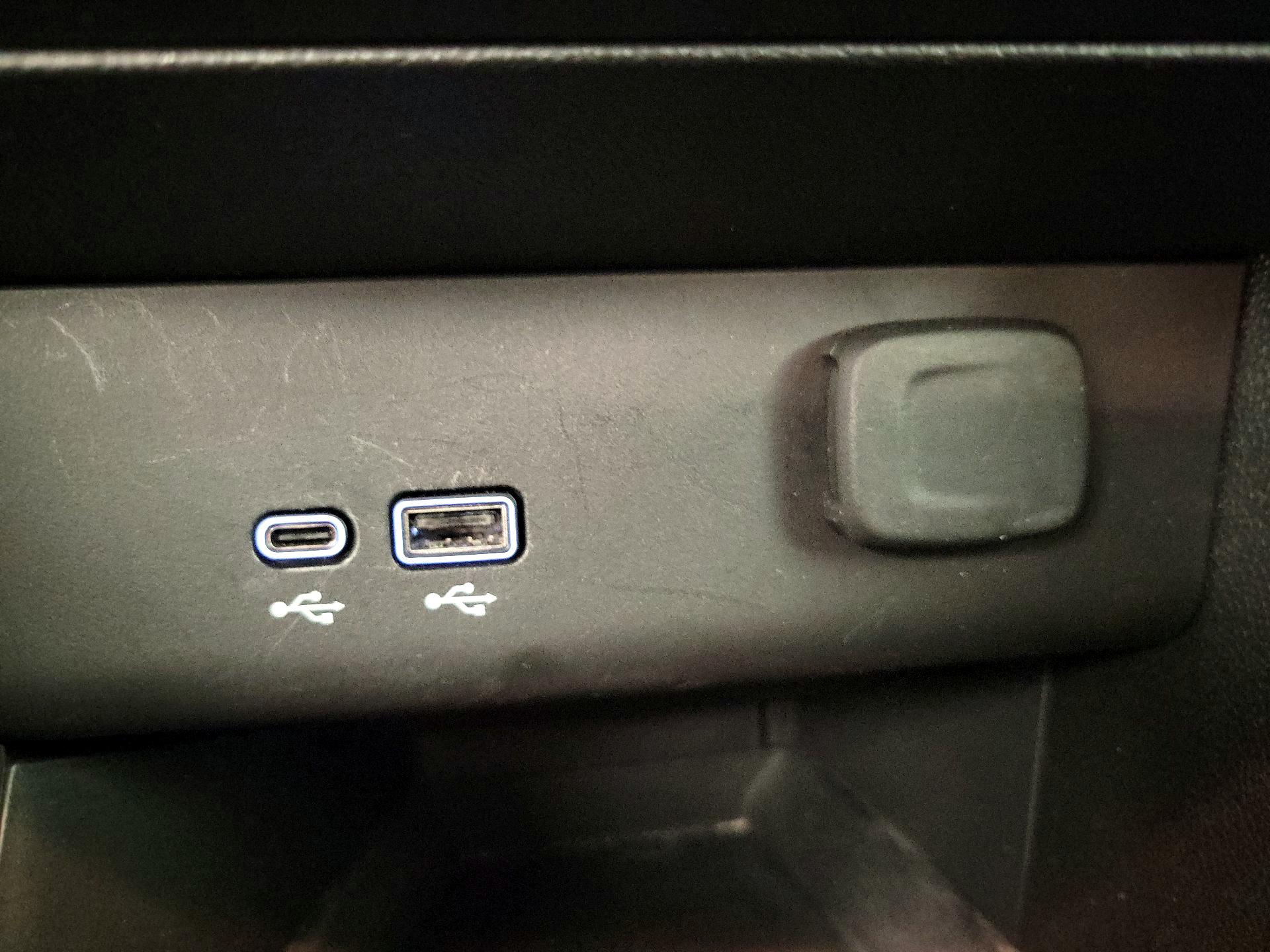 Thumbnail: 2025 Buick Encore GX - 18