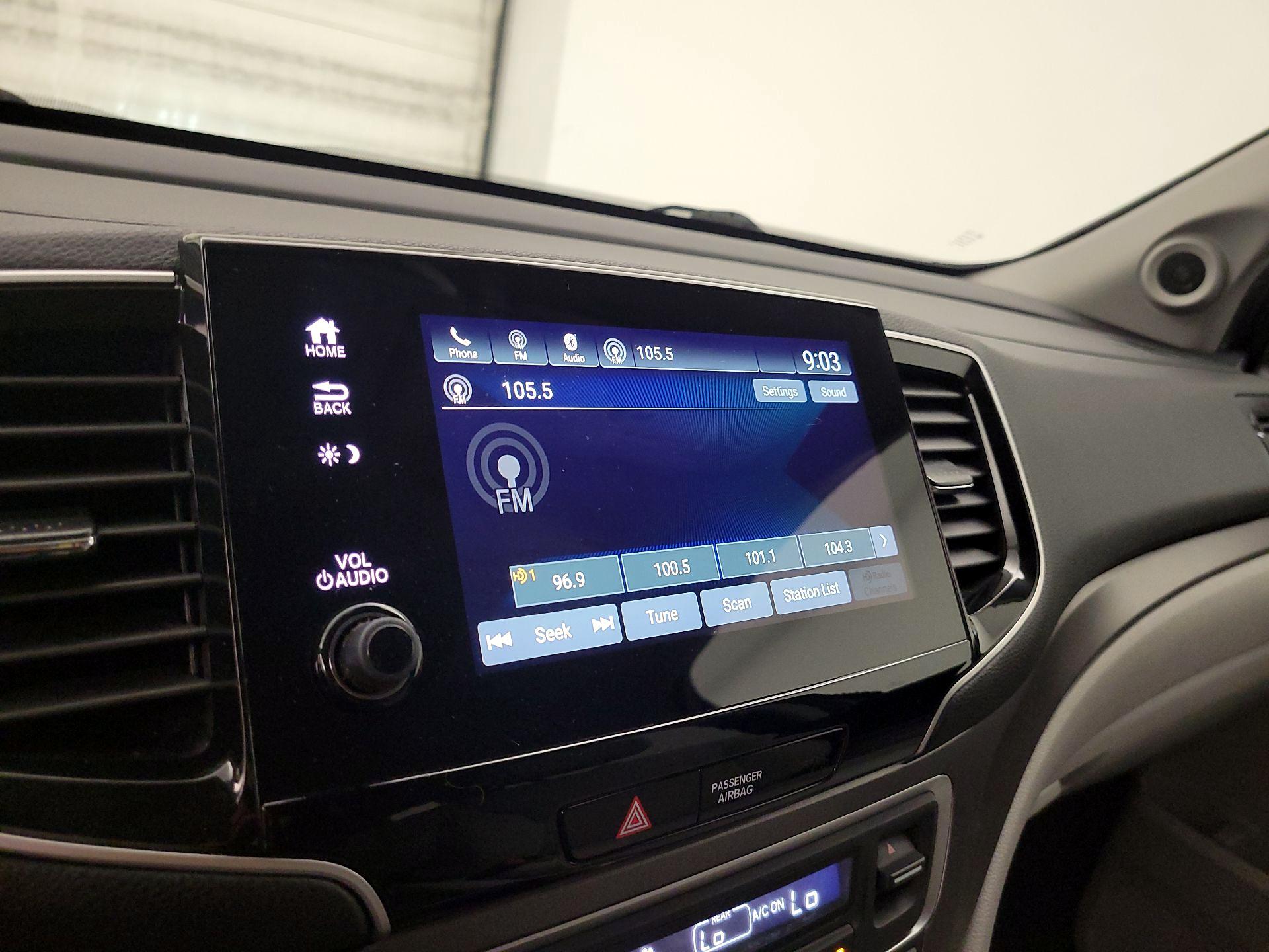 Thumbnail: 2019 Honda Pilot - 15