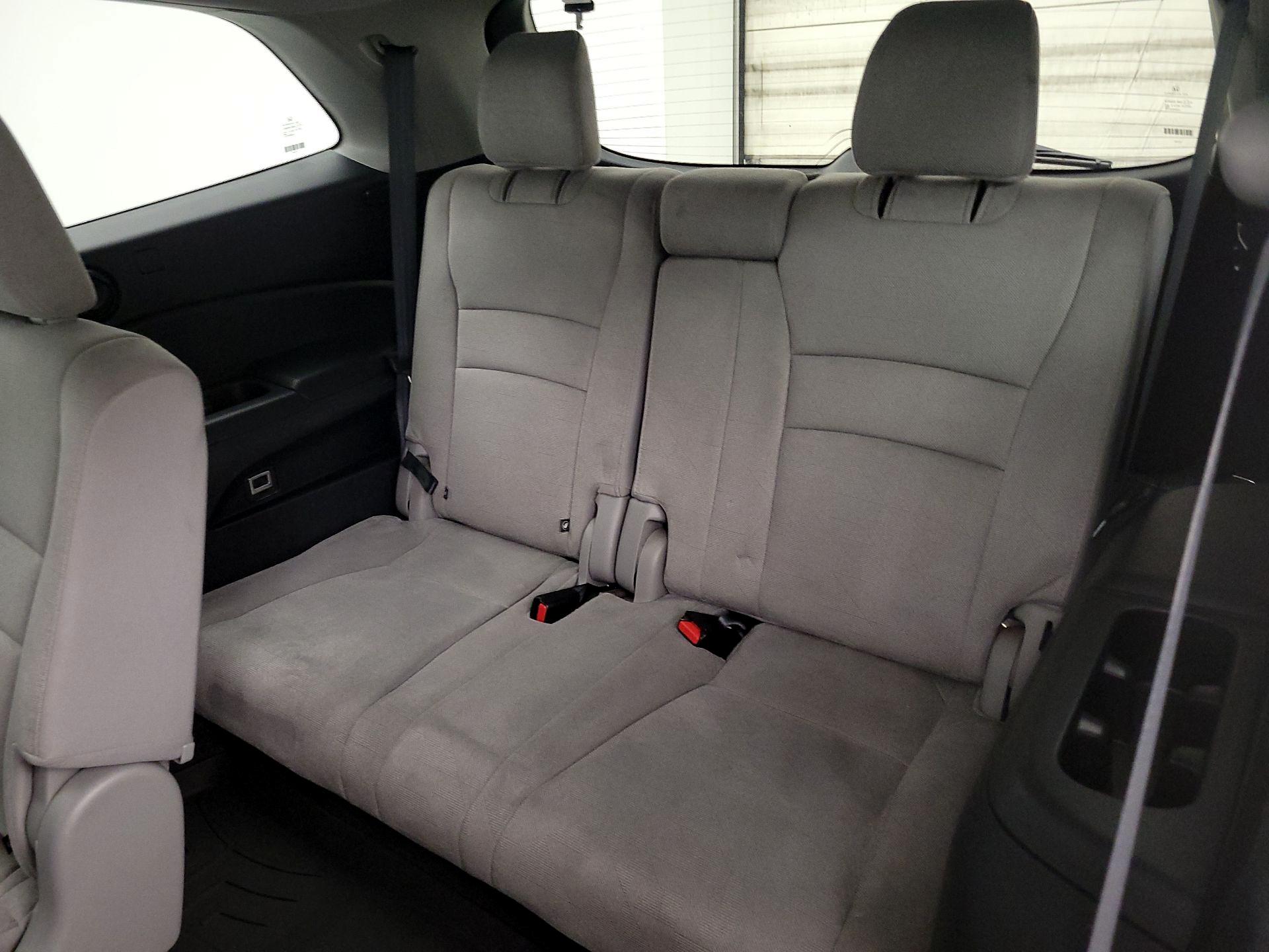 Thumbnail: 2019 Honda Pilot - 20