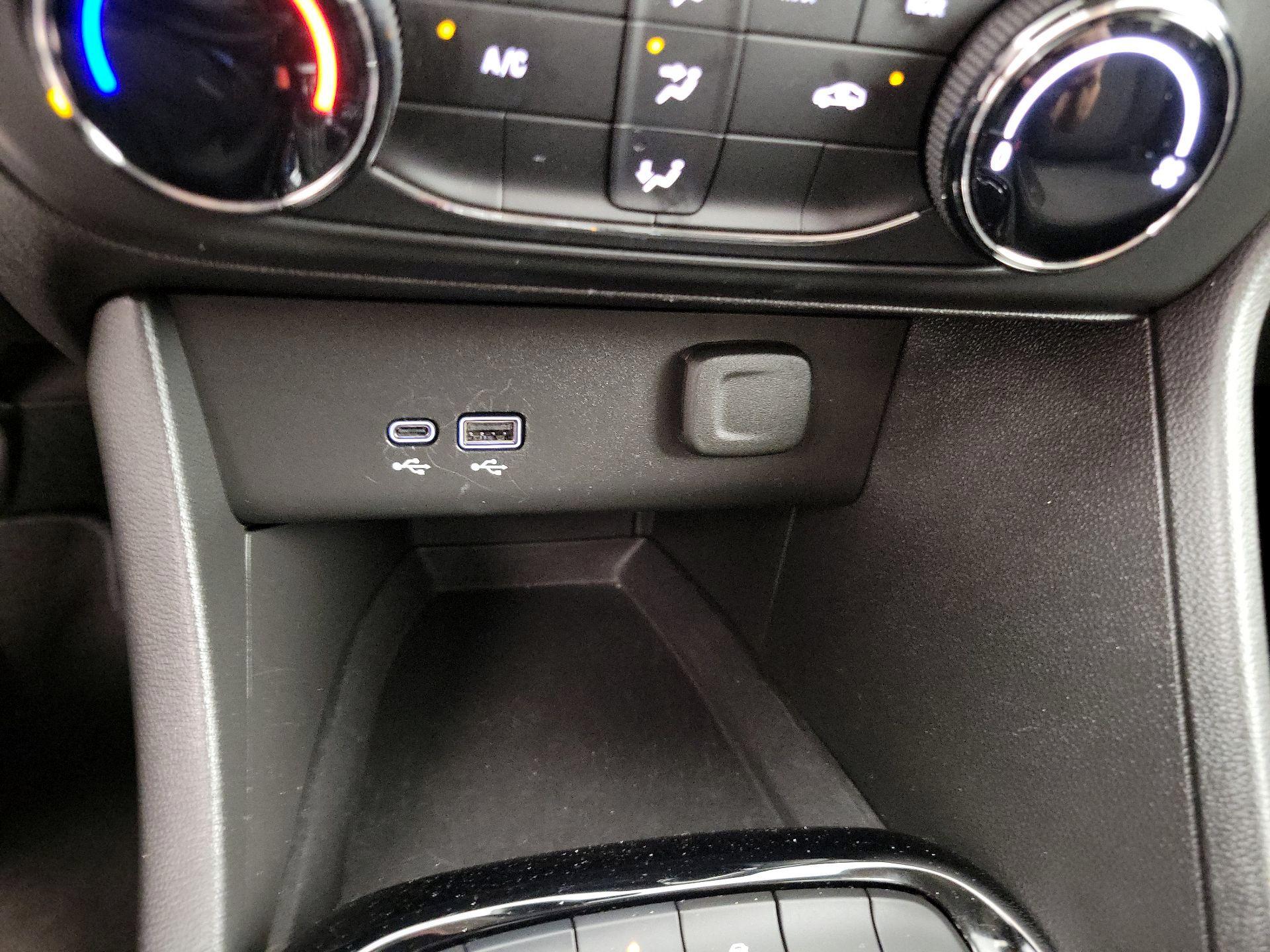 Thumbnail: 2025 Buick Encore GX - 18