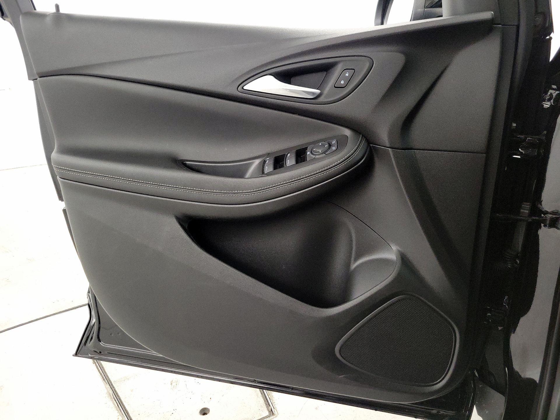 Thumbnail: 2025 Buick Encore GX - 12