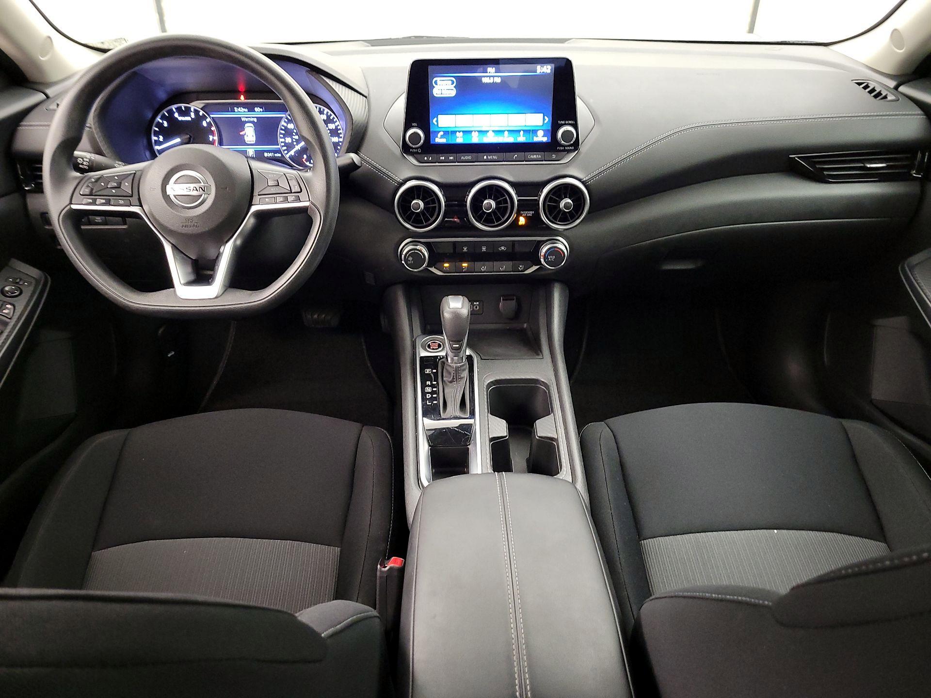 Thumbnail: 2023 Nissan Sentra - 9