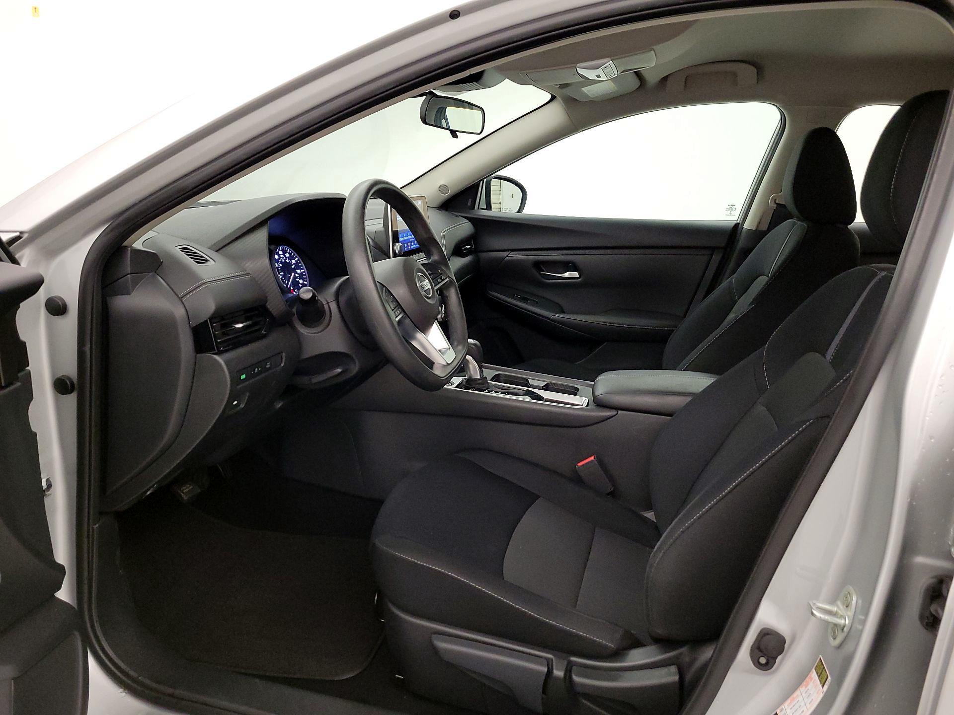 Thumbnail: 2023 Nissan Sentra - 11