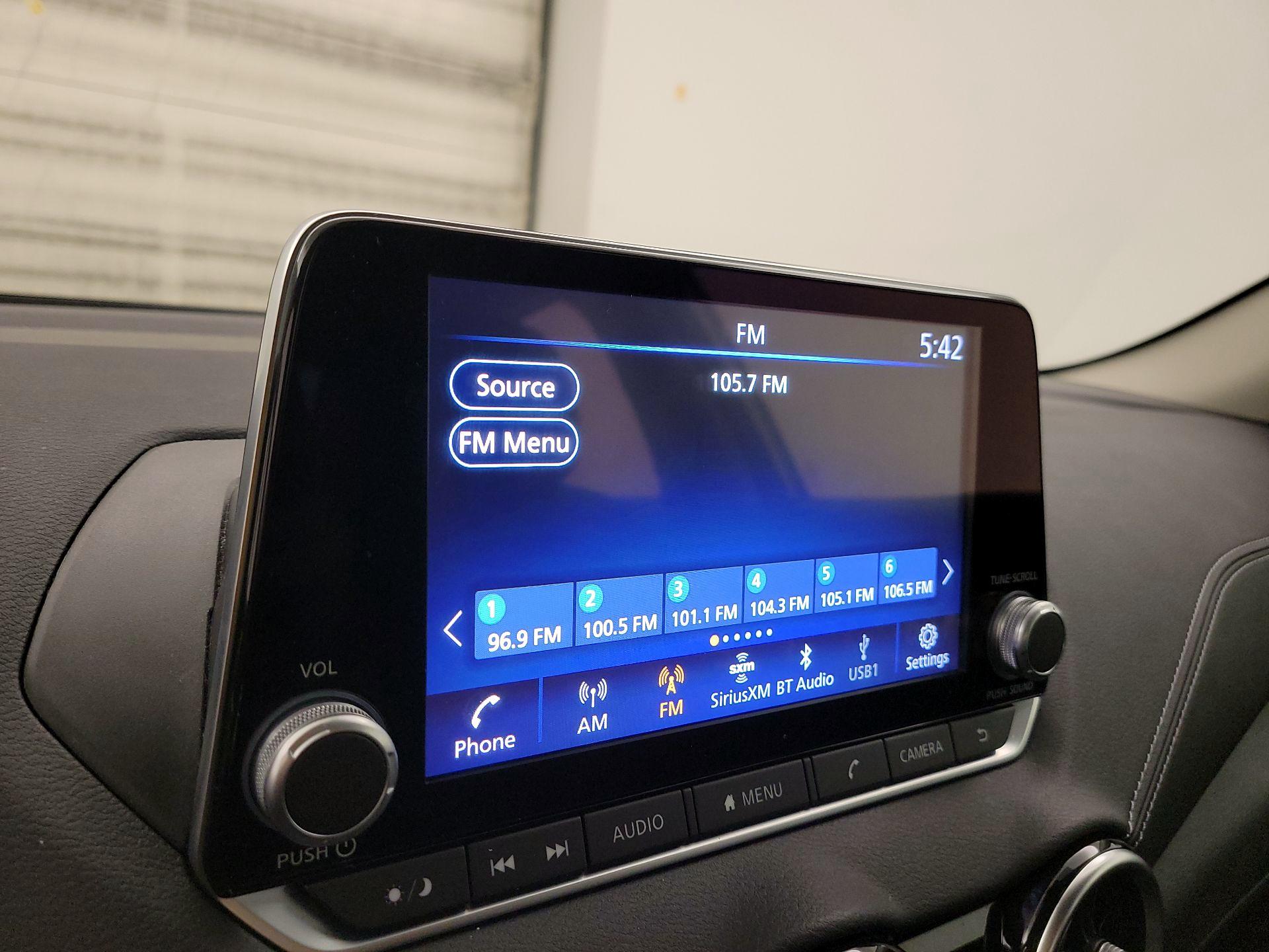 Thumbnail: 2023 Nissan Sentra - 15