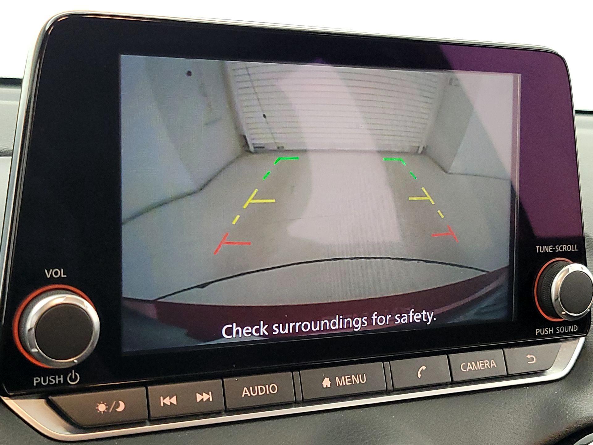 Thumbnail: 2021 Nissan Sentra - 14