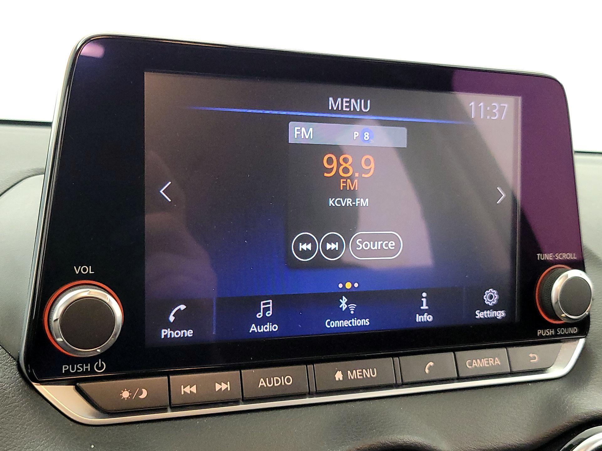 Thumbnail: 2021 Nissan Sentra - 15