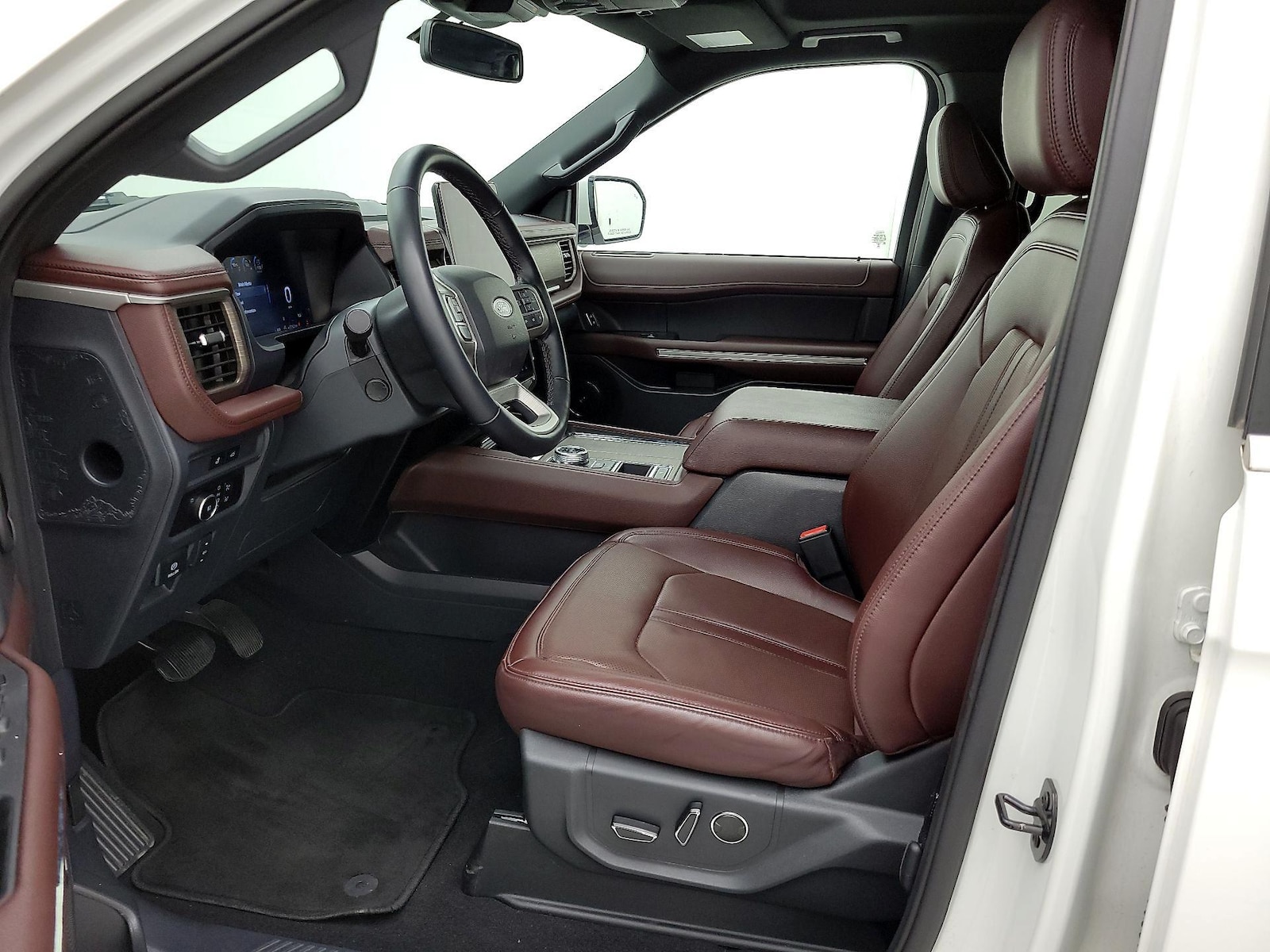 2024 Ford Expedition Limited - Photo 12