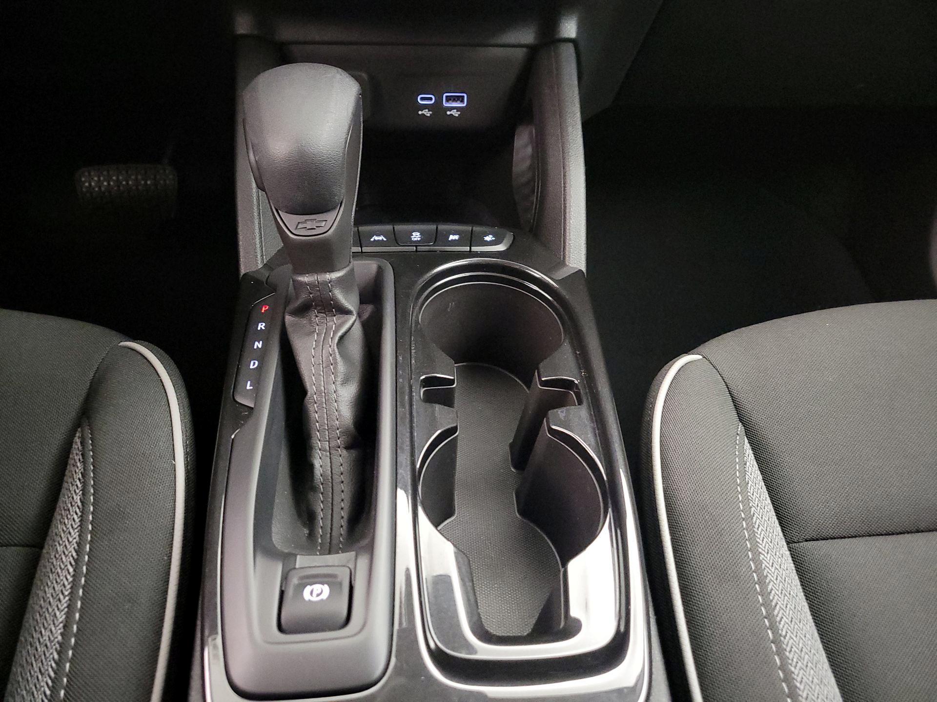 Thumbnail: 2025 Chevrolet TrailBlazer - 16