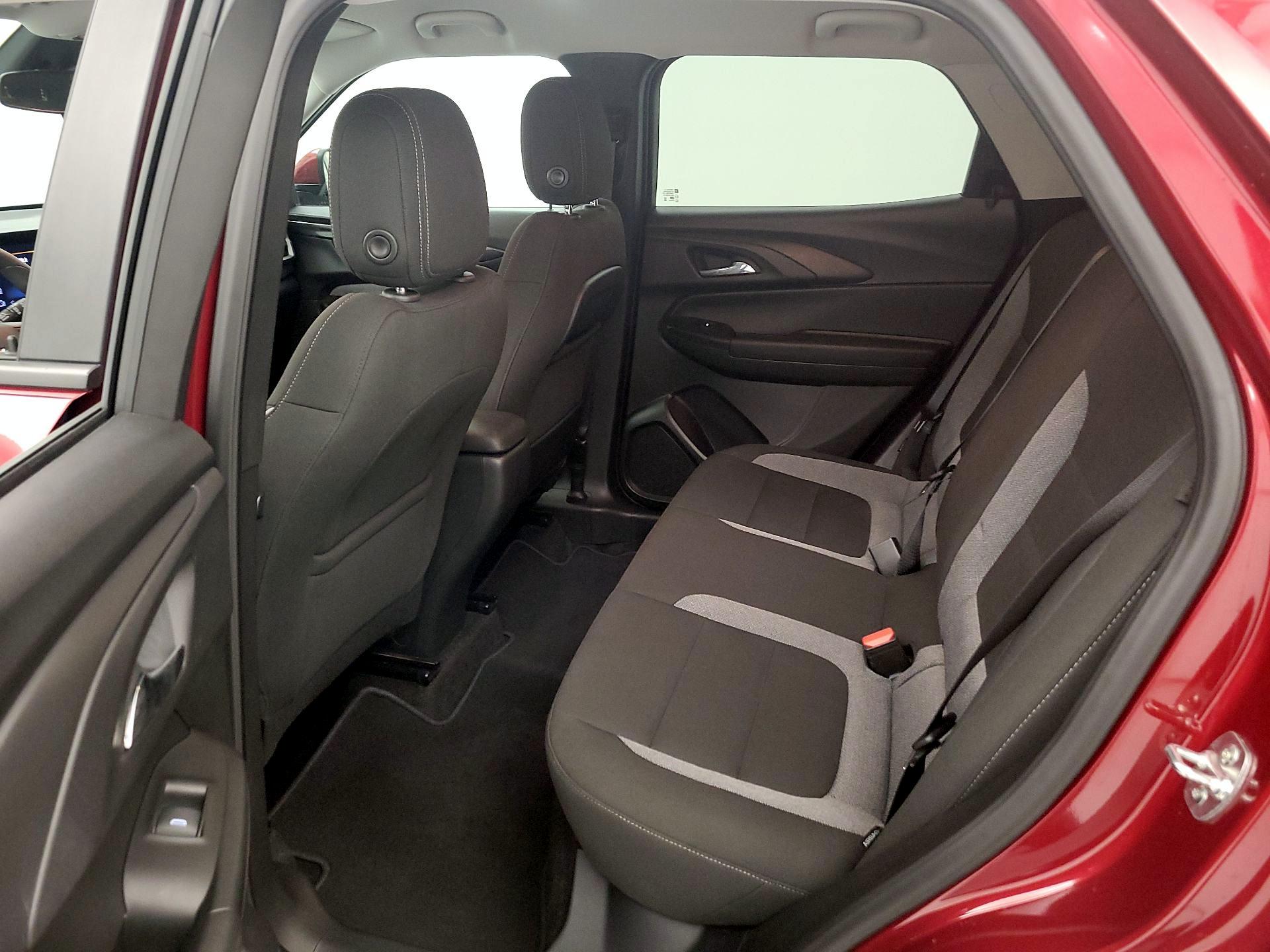 Thumbnail: 2025 Chevrolet TrailBlazer - 18