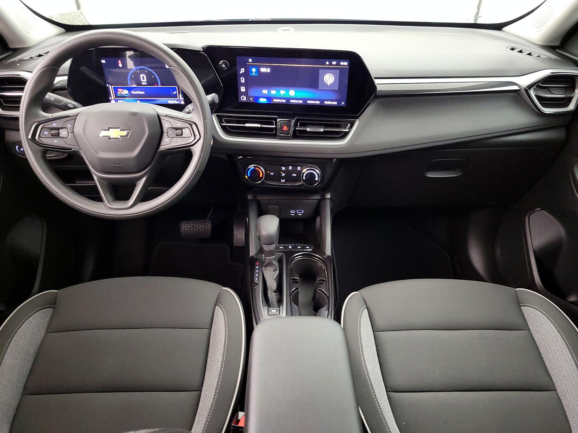 Thumbnail: 2025 Chevrolet TrailBlazer - 9