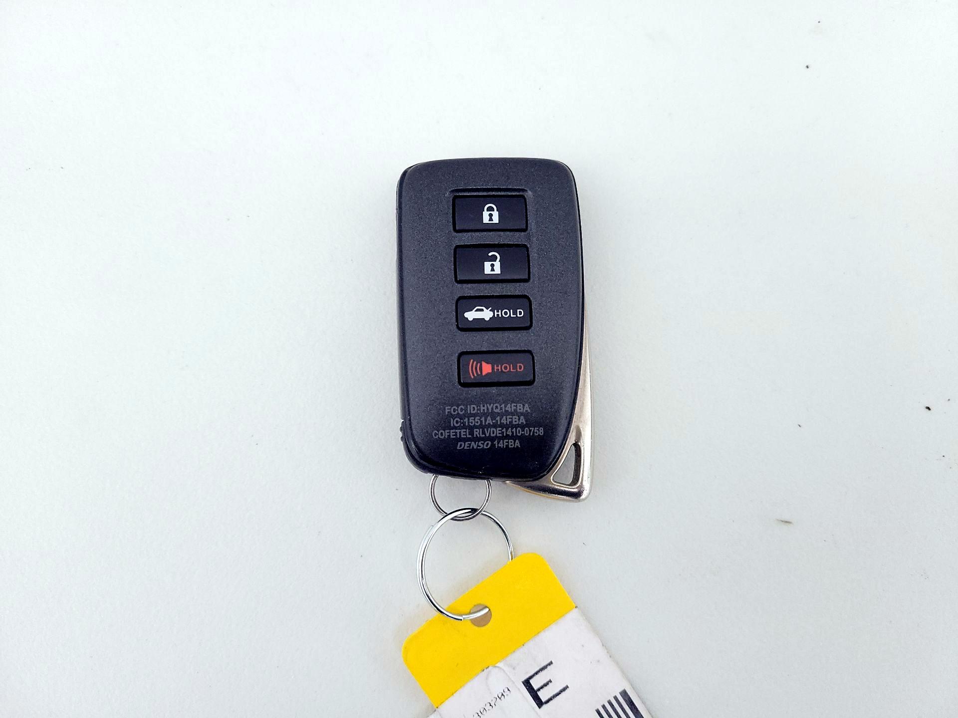 Thumbnail: 2019 Lexus IS - 20