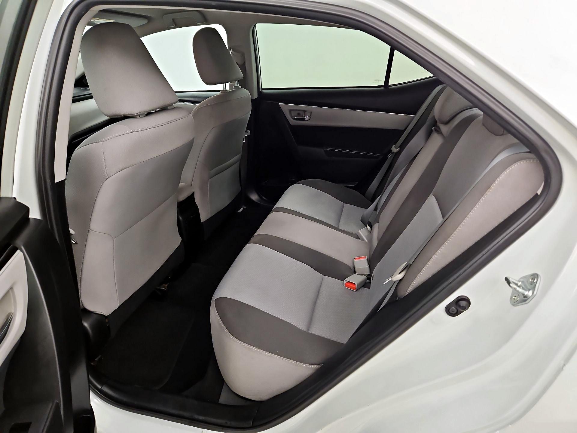 Thumbnail: 2017 Toyota Corolla - 19