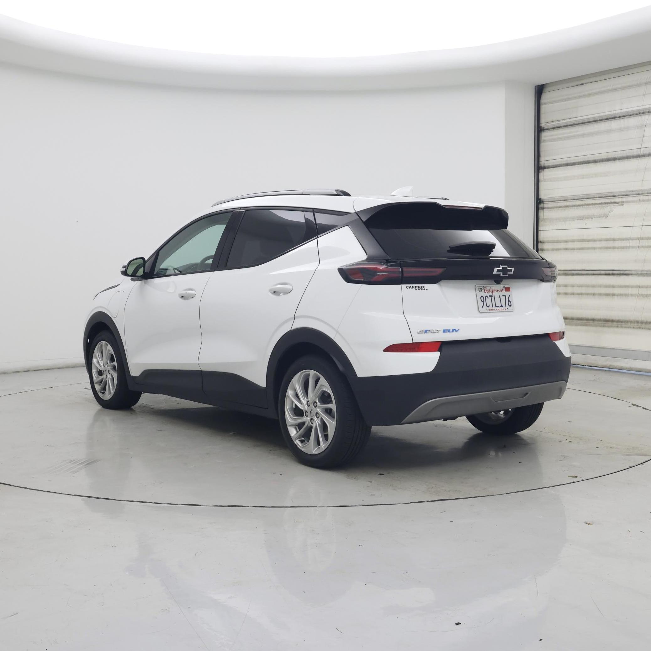 Thumbnail: 2022 Chevrolet Bolt EUV - 2