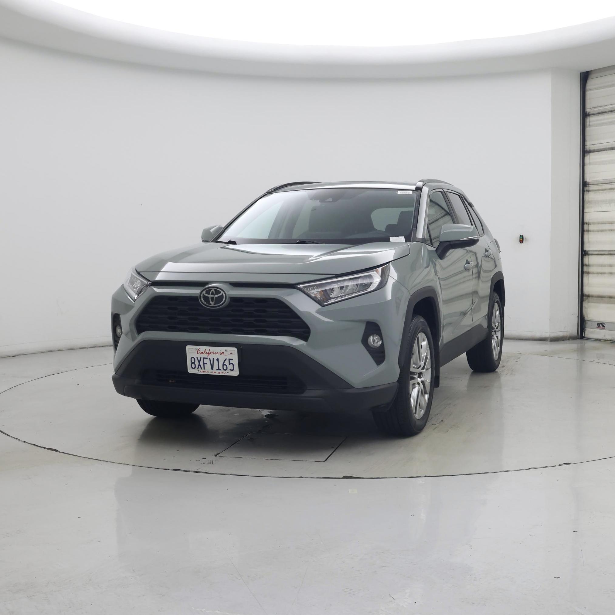 Thumbnail: 2021 Toyota RAV4 - 4