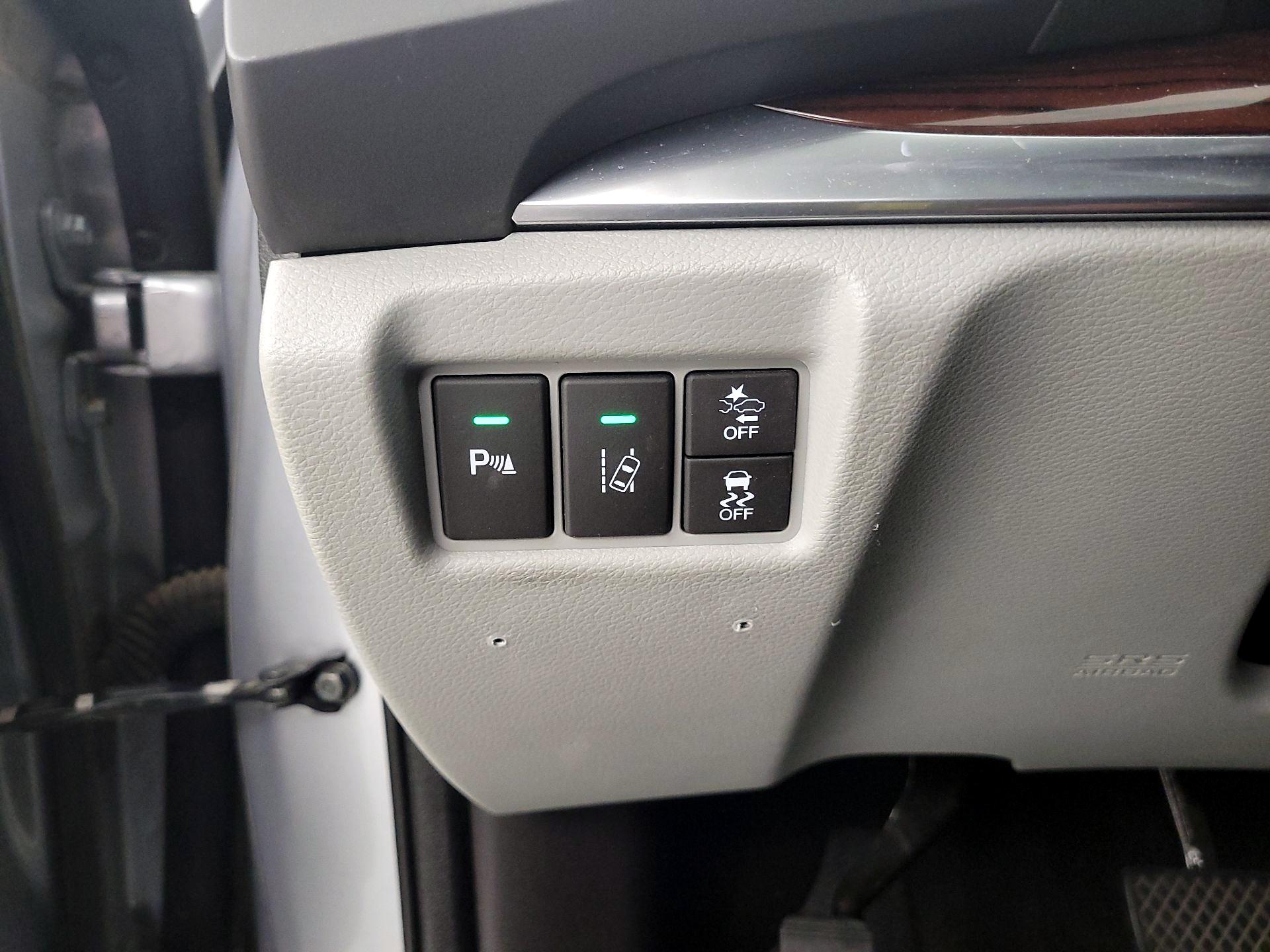 Thumbnail: 2016 Acura MDX - 13