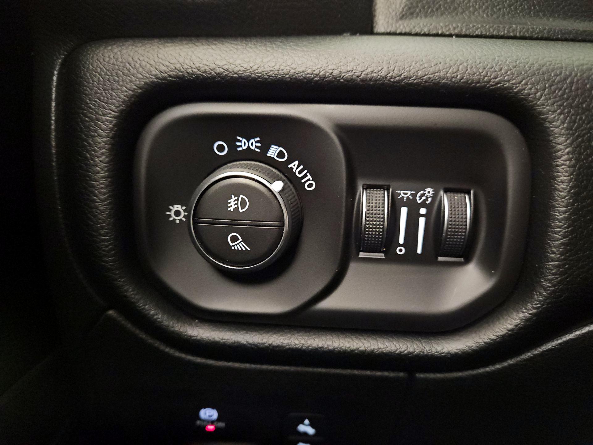 Thumbnail: 2022 RAM 1500 - 13