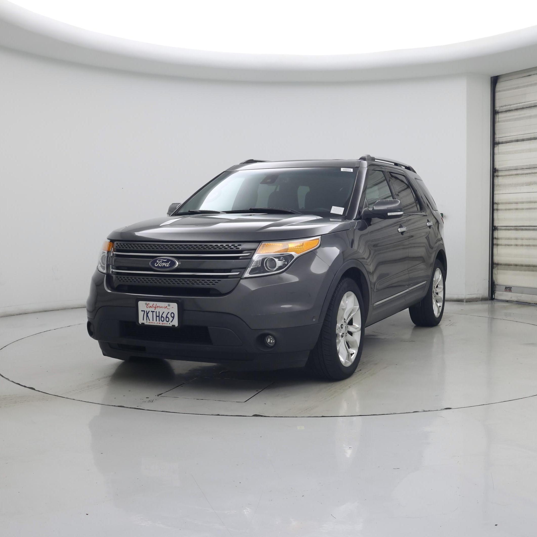 Thumbnail: 2015 Ford Explorer - 4