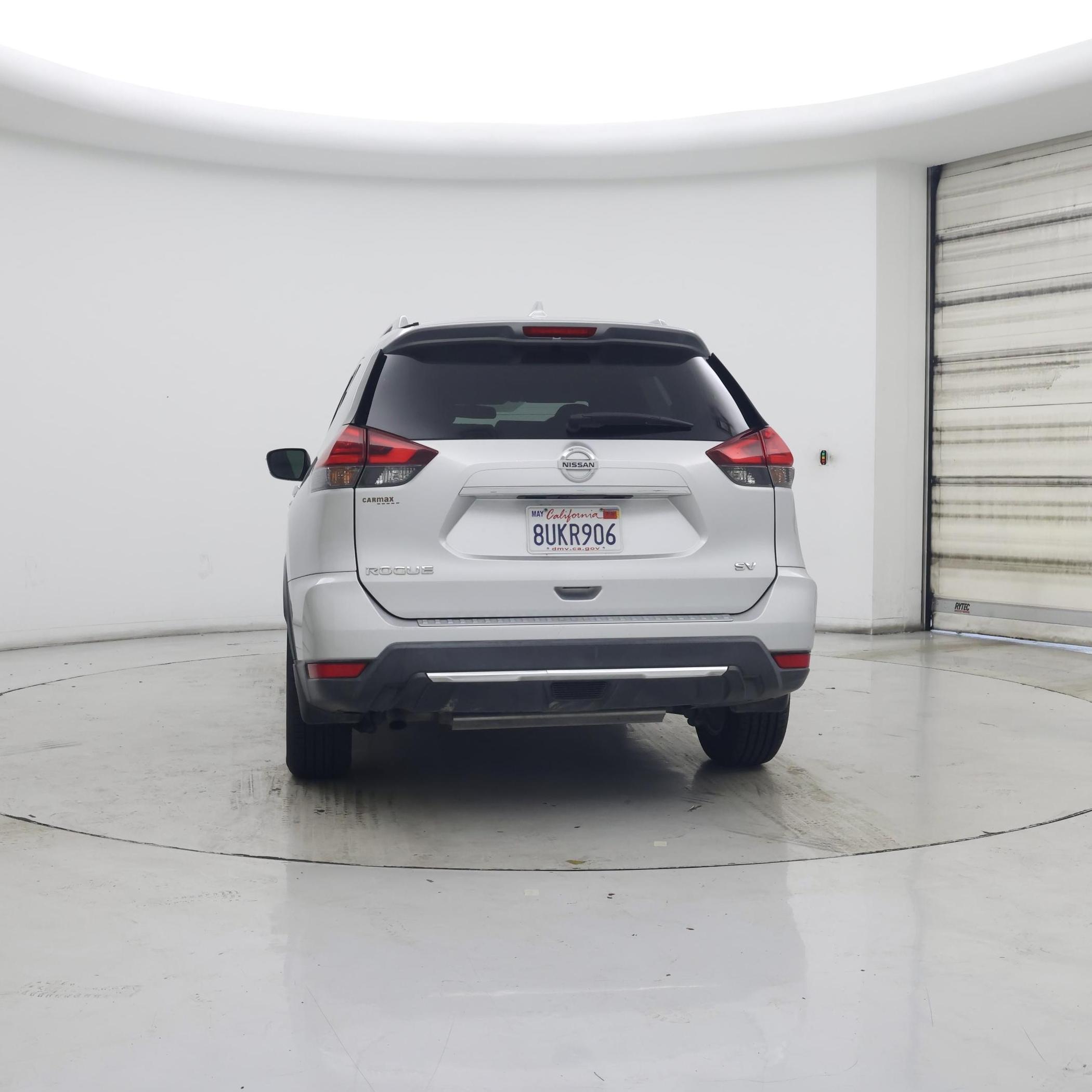 Thumbnail: 2017 Nissan Rogue - 6