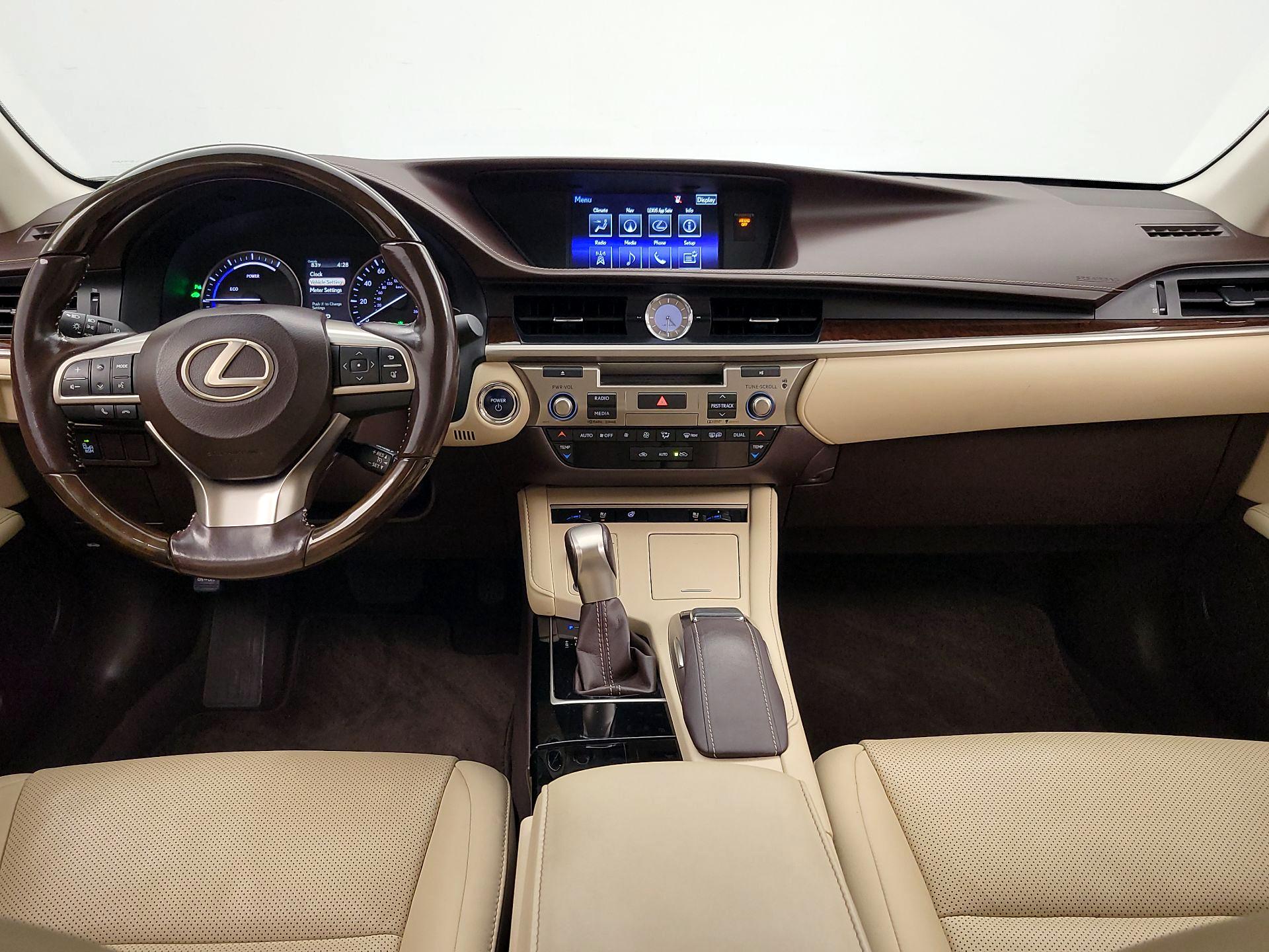 Thumbnail: 2016 Lexus ES - 9