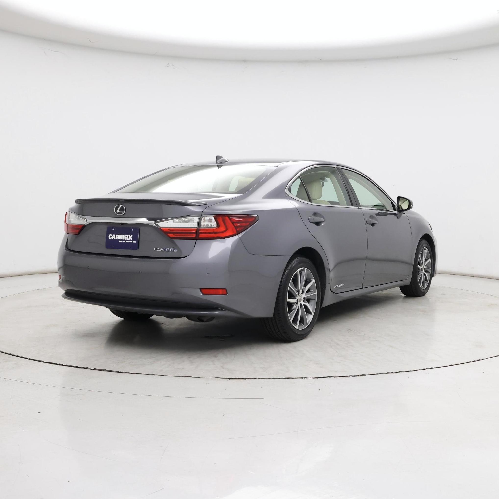 Thumbnail: 2016 Lexus ES - 8